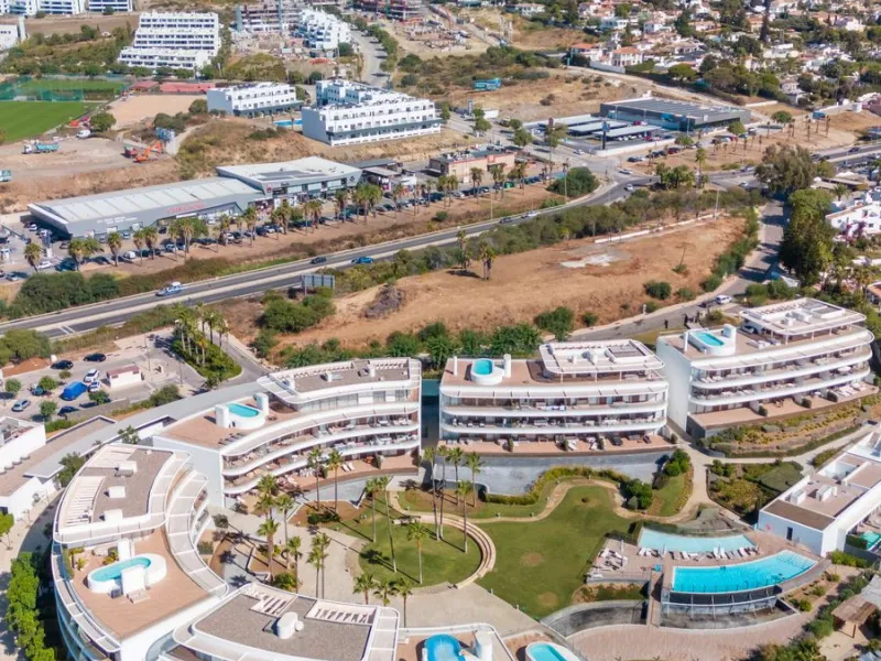 The Edge is an iconic, award-winning beachfront development, distinguished with First Prize for Best Architecture Multiple Property at the prestigious European Property Awards. This landmark project sets a new standard for contemporary coastal living, com