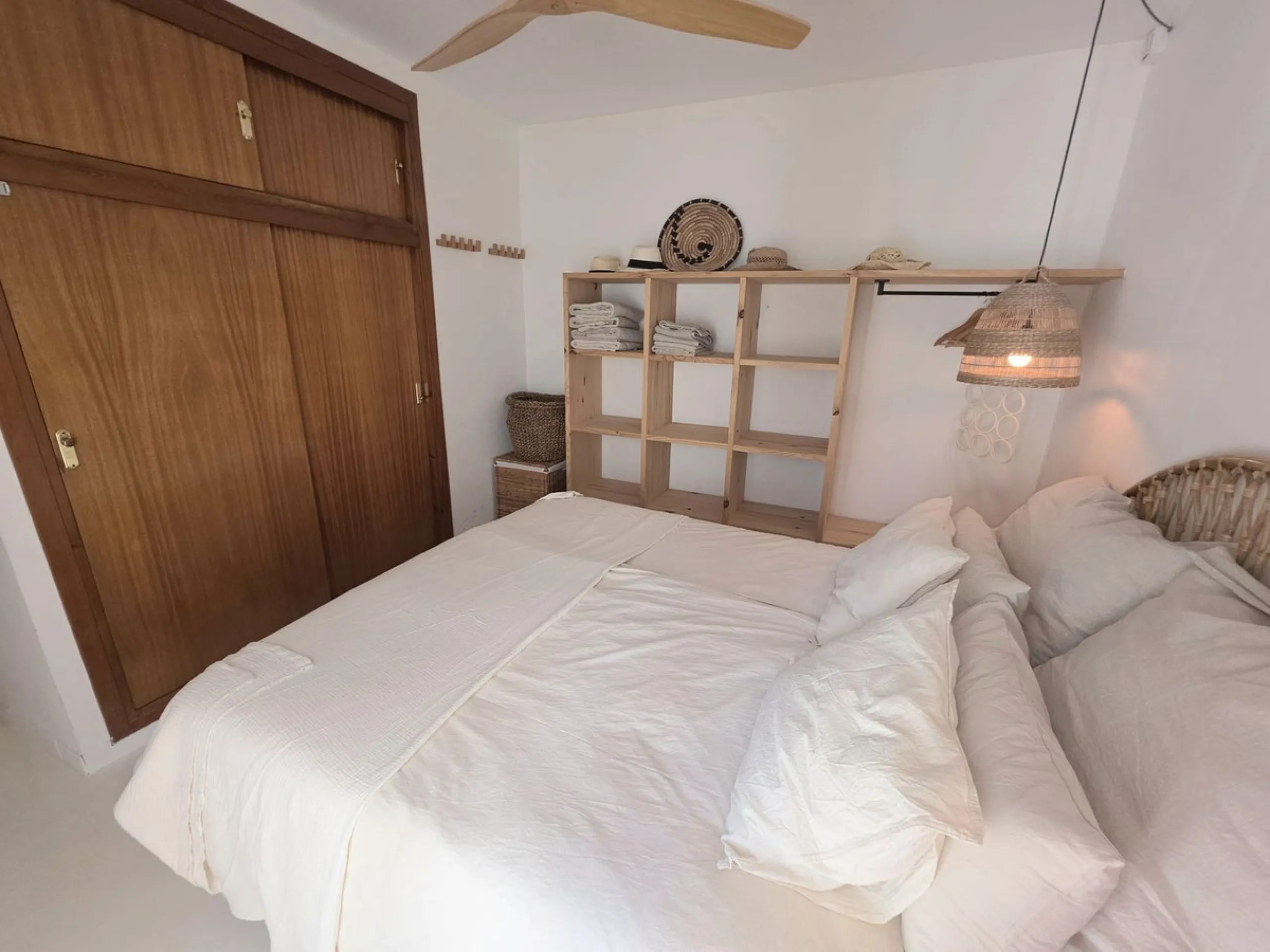 Top Floor Apartment for Sale in Torreblanca, Fuengirola