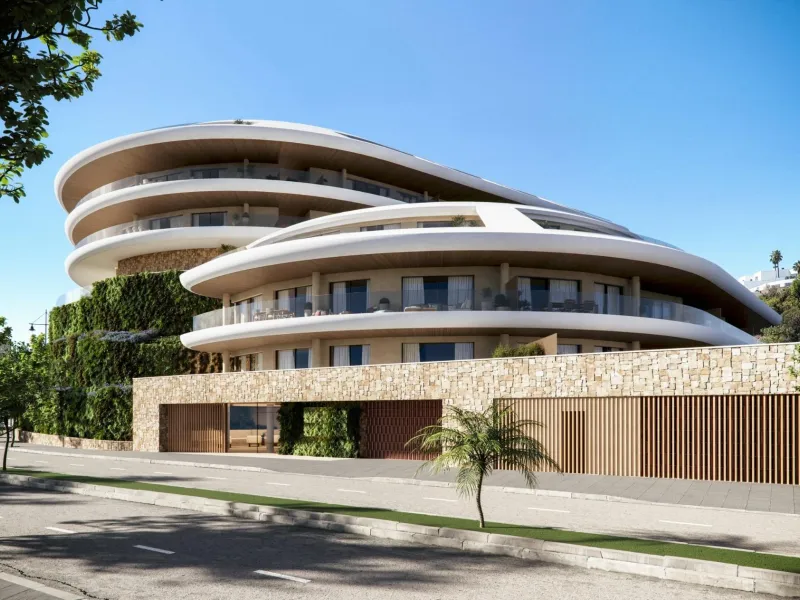 Luxury Sea View Apartments 100 m from the Beach in Carvajal, Fuengirola& & Contemporary Design and Coastal Tranquility& This exclusive new development of 44 luxury homes is located in Carvajal, Fuengirola, just 100 m from the beach. Designed to b