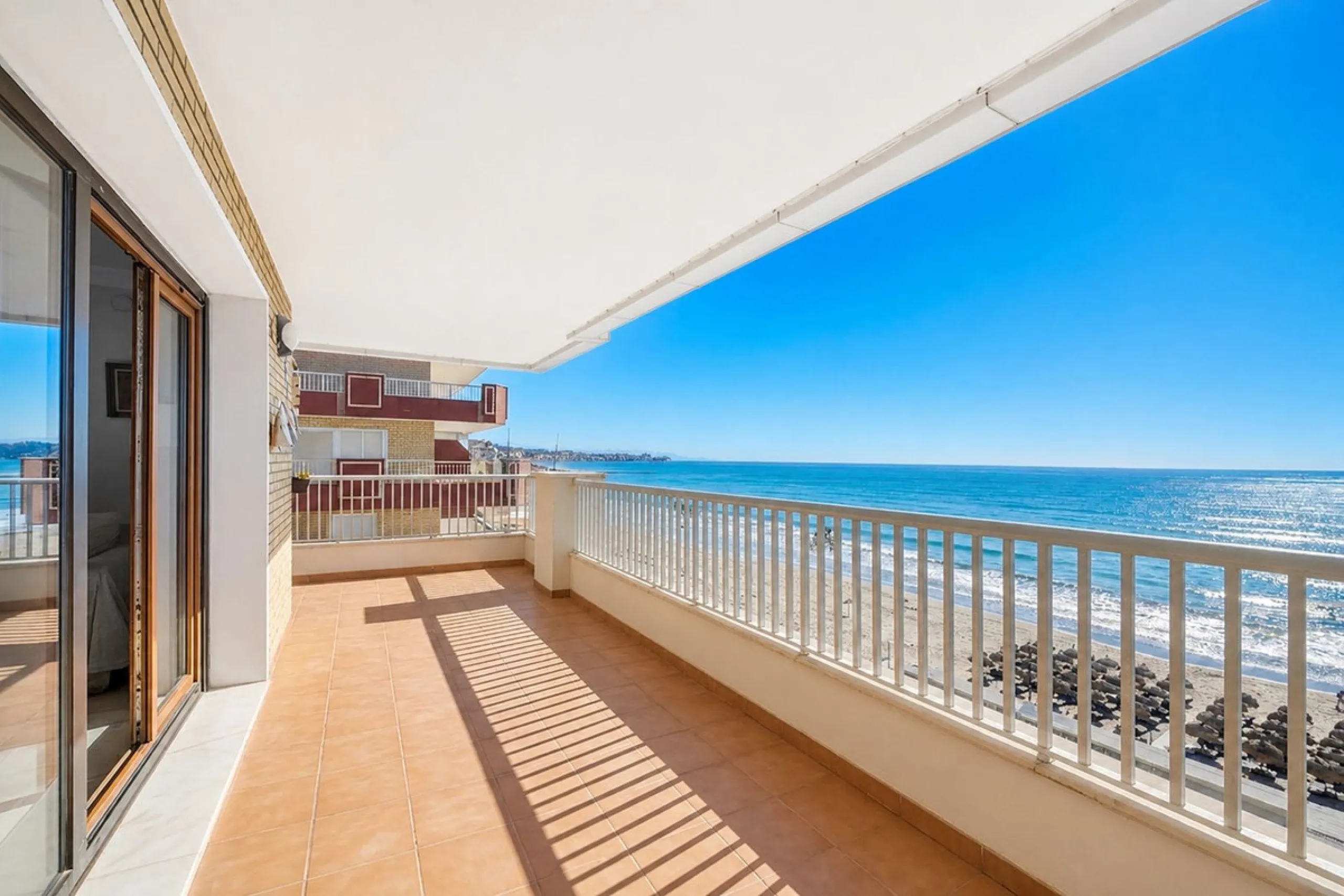 Apartment - Penthouse в продаже в Fuengirola, Málaga. В доме 2 спален и 3 ванных комнат. Площадь дома 140 м²