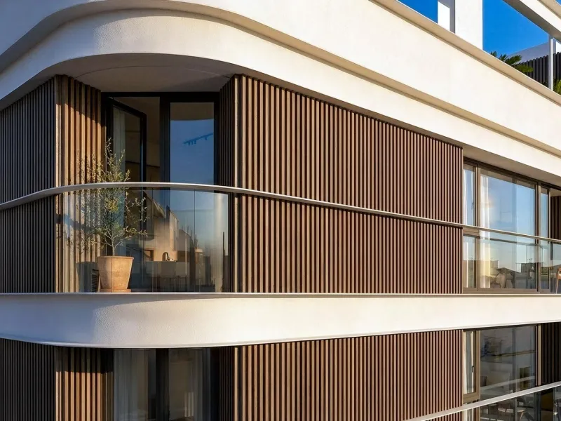 Boutique New Build Apartments in the Heart of Estepona Costa del Sol& & Exclusive Residential Building with Only Four Homes& This beautiful new build residential project consists of just four exclusive homes located in a privileged urban setting 