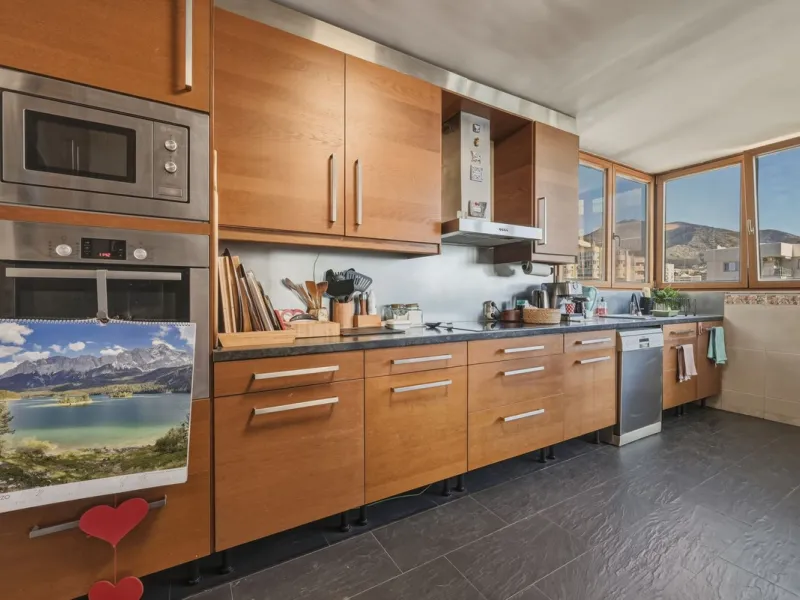 Apartment - Penthouse в продаже в Fuengirola, Málaga. В доме 2 спален и 3 ванных комнат. Площадь дома 140 м²