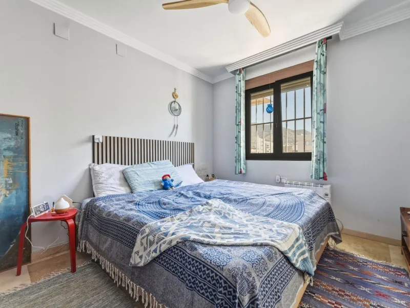 Apartment - Penthouse в продаже в Fuengirola, Málaga. В доме 2 спален и 3 ванных комнат. Площадь дома 140 м²