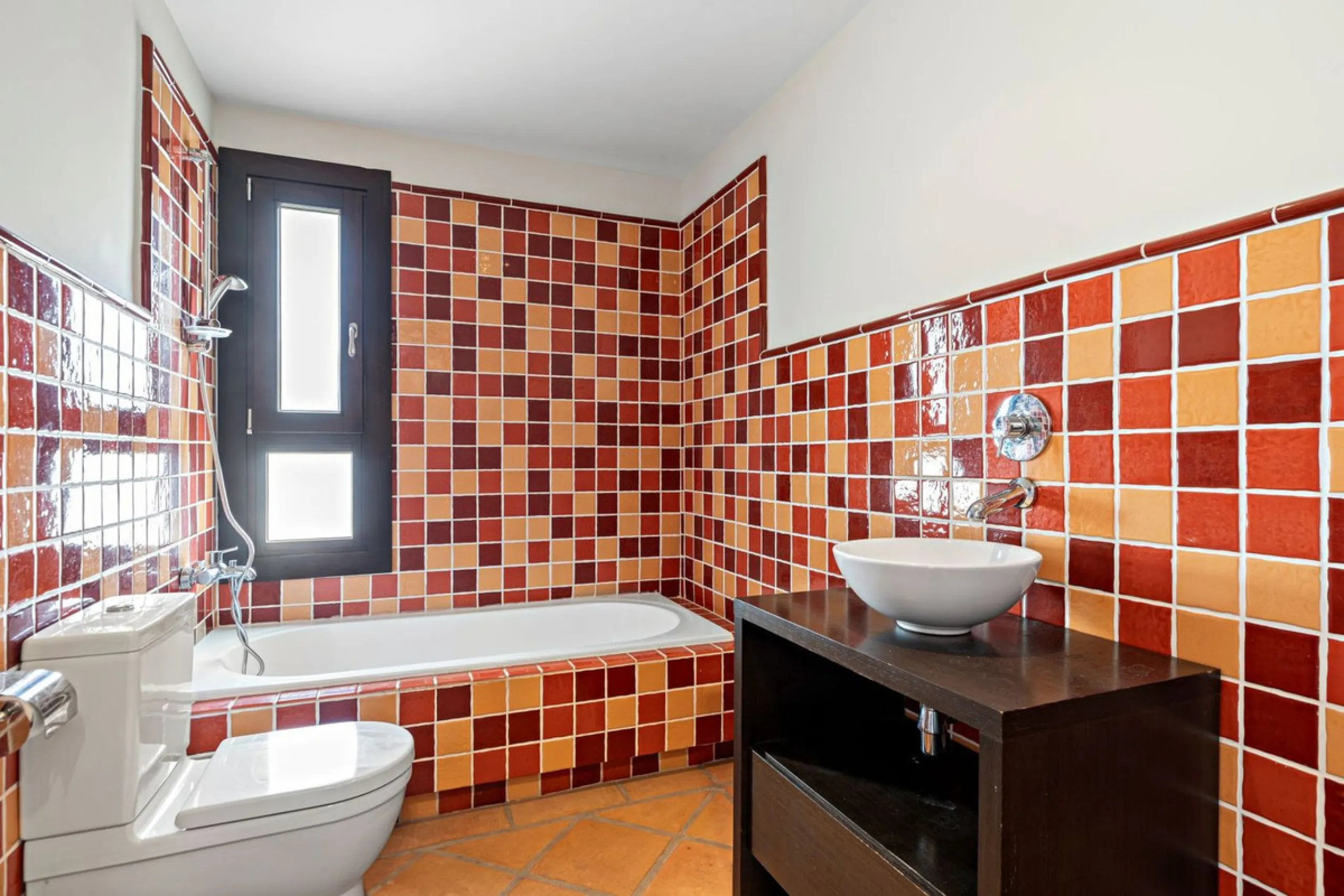 Exclusive property just a 3-minute walk from the centre of Benahavís