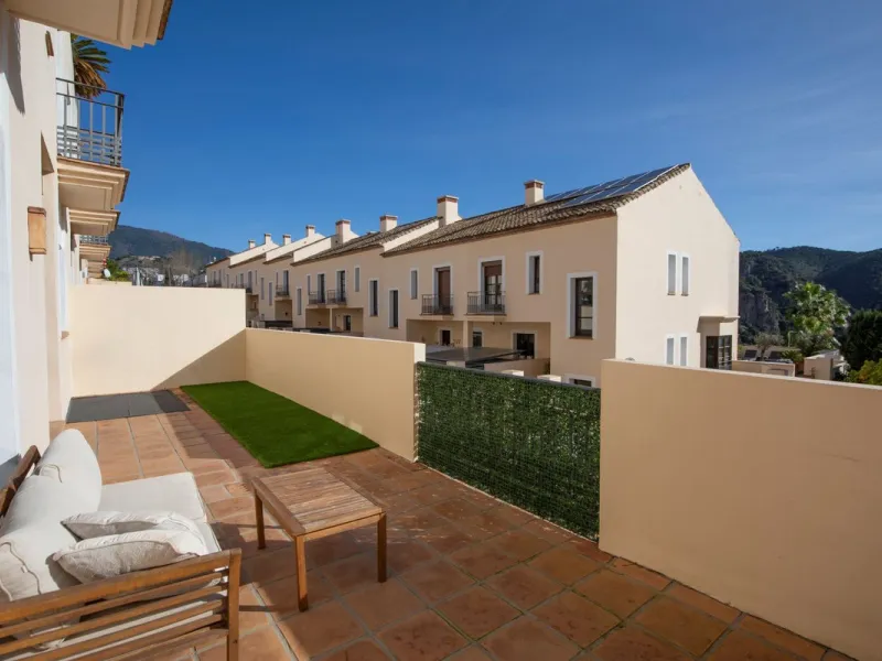 Exclusive property just a 3-minute walk from the centre of Benahavís