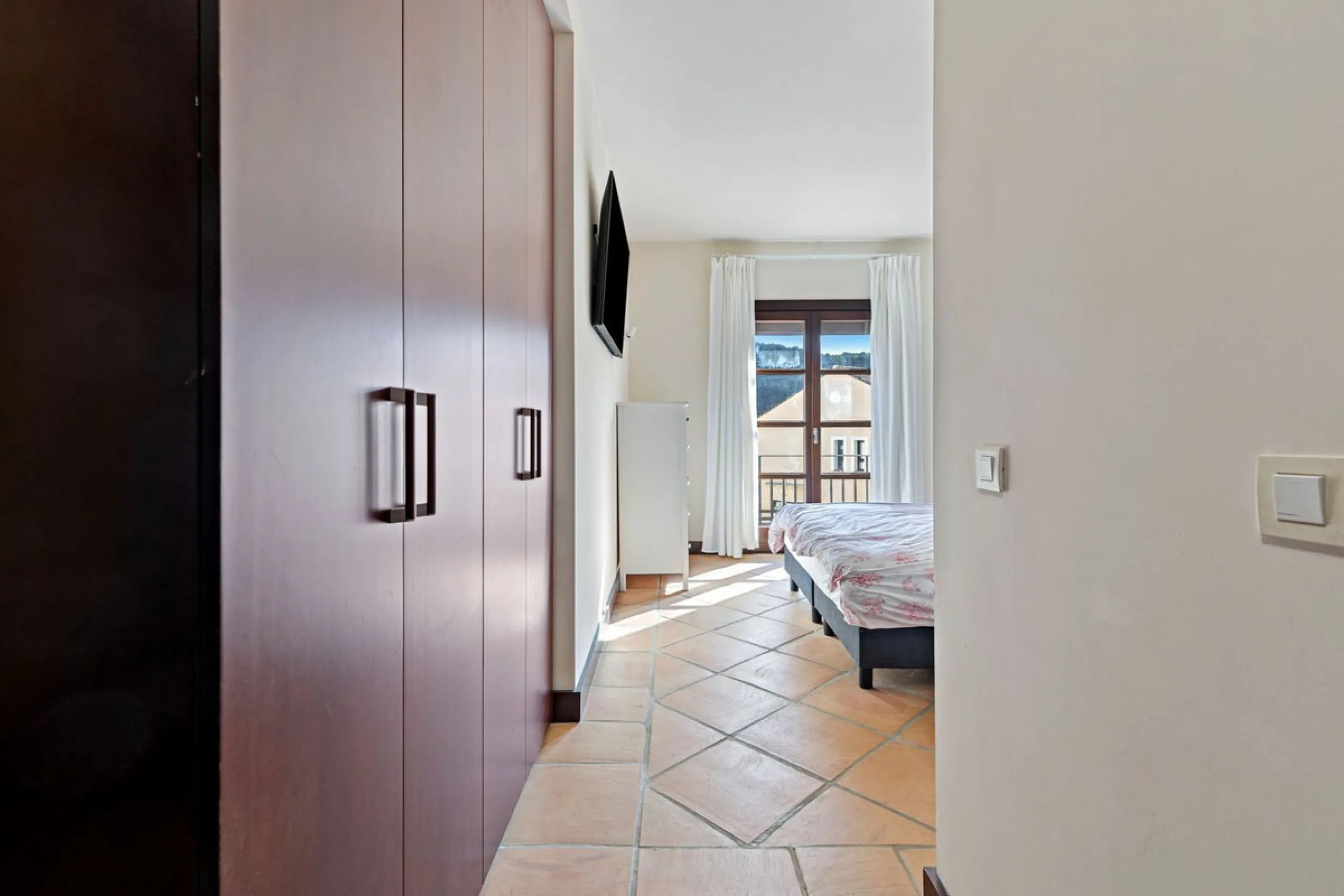 Exclusive property just a 3-minute walk from the centre of Benahavís