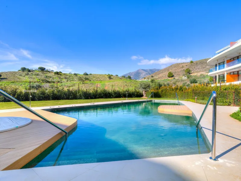 Modern Family Living with Resort-Style Comfort in Higuerón