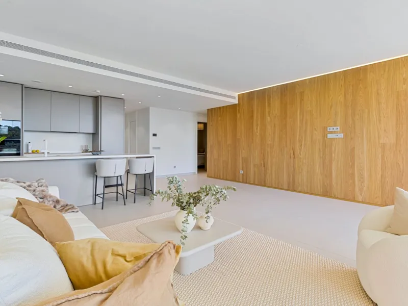Modern Family Living with Resort-Style Comfort in Higuerón