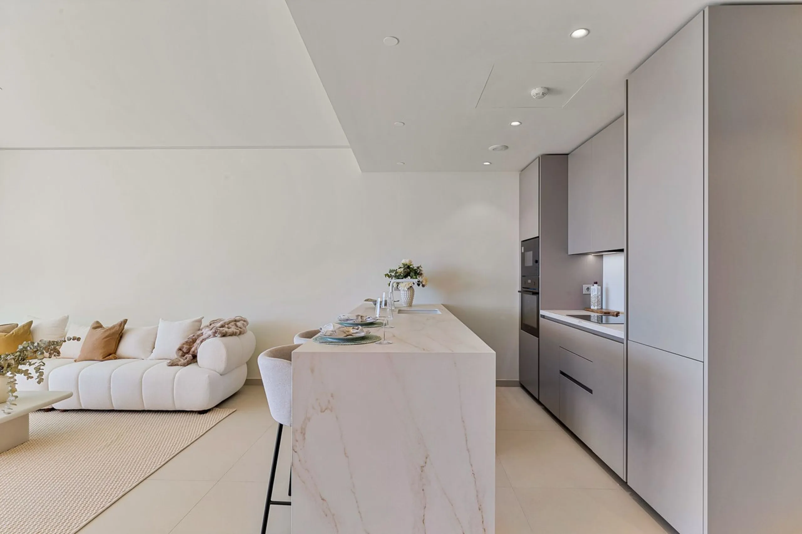 Modern Family Living with Resort-Style Comfort in Higuerón