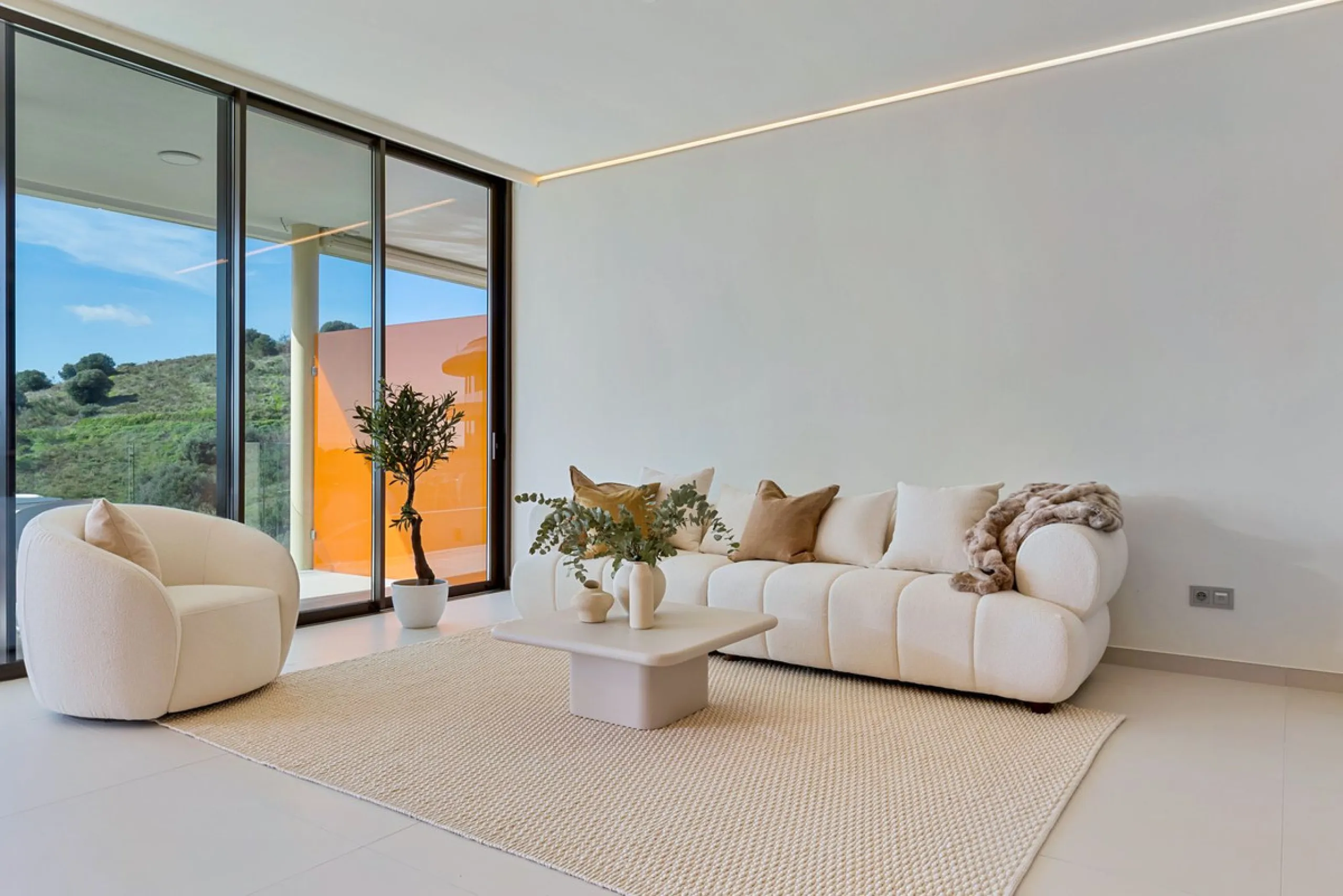 Modern Family Living with Resort-Style Comfort in Higuerón