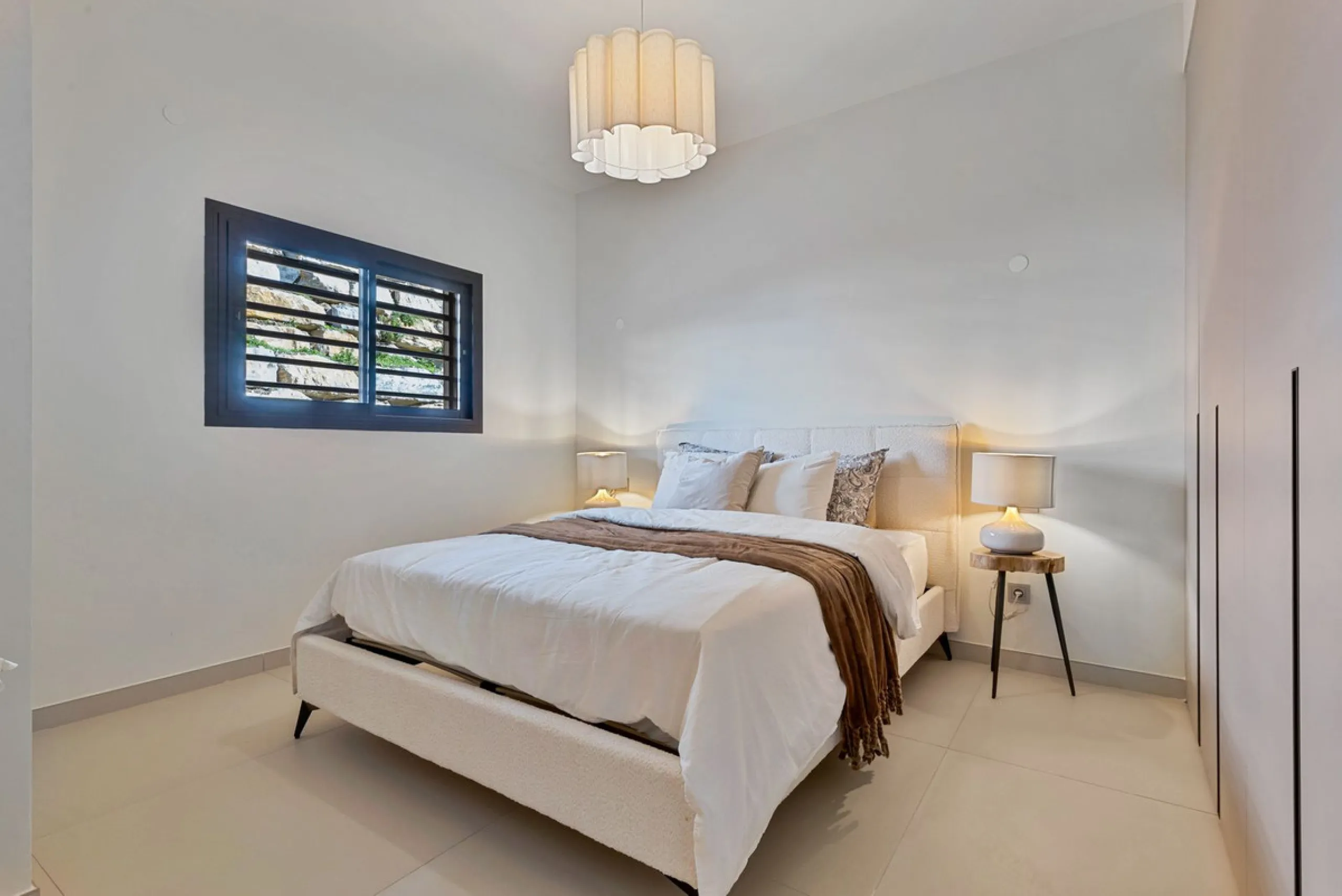 Modern Family Living with Resort-Style Comfort in Higuerón