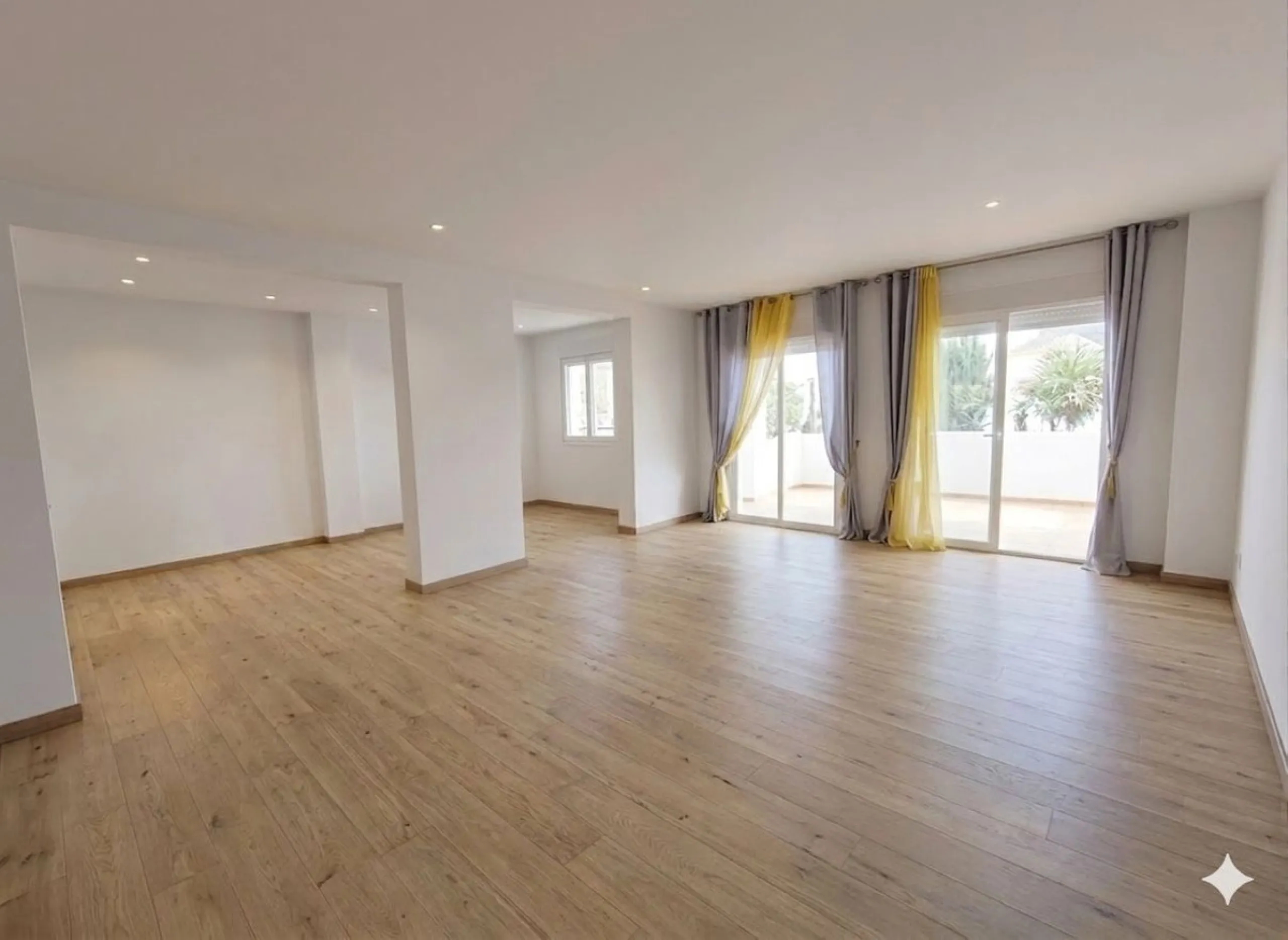 Apartment - Ground Floor Apartment в продаже в Mijas, Málaga. В доме 2 спален и 2 ванных комнат. Площадь дома 131 м². Площадь участка 166 м²