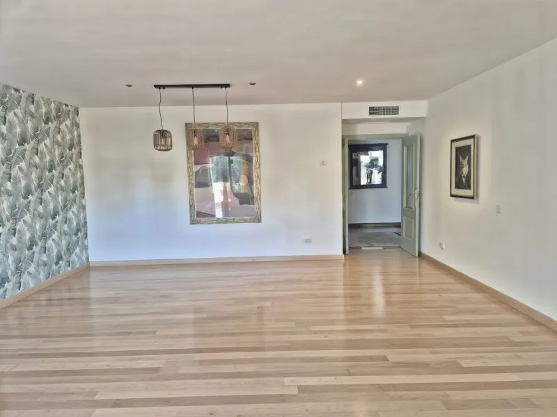 Apartment - Ground Floor Apartment в продаже в Mijas, Málaga. В доме 2 спален и 2 ванных комнат. Площадь дома 131 м². Площадь участка 166 м²