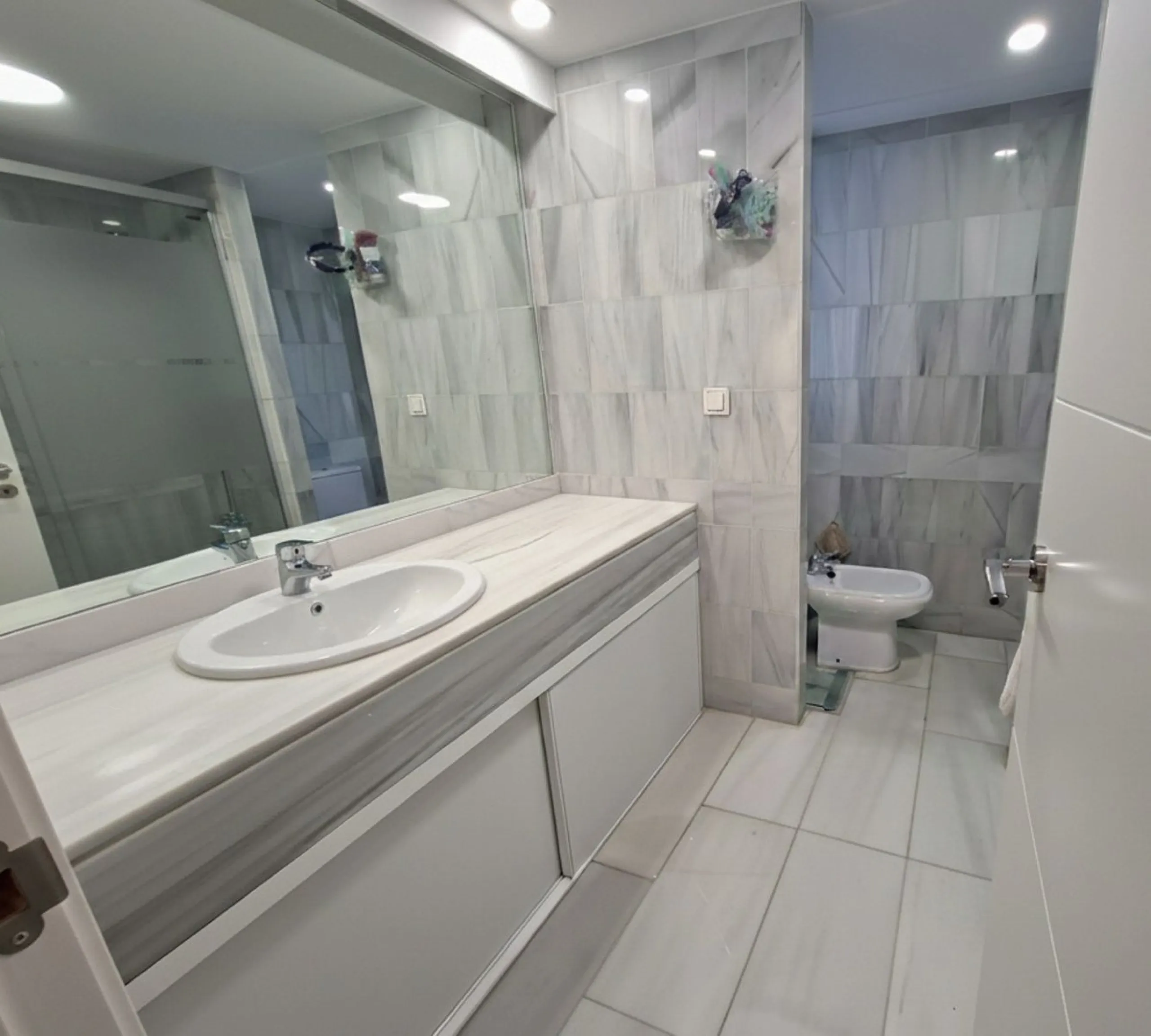 Apartment - Ground Floor Apartment в продаже в Marbella, Málaga. В доме 1 спален и 1 ванных комнат. Площадь дома 91 м²