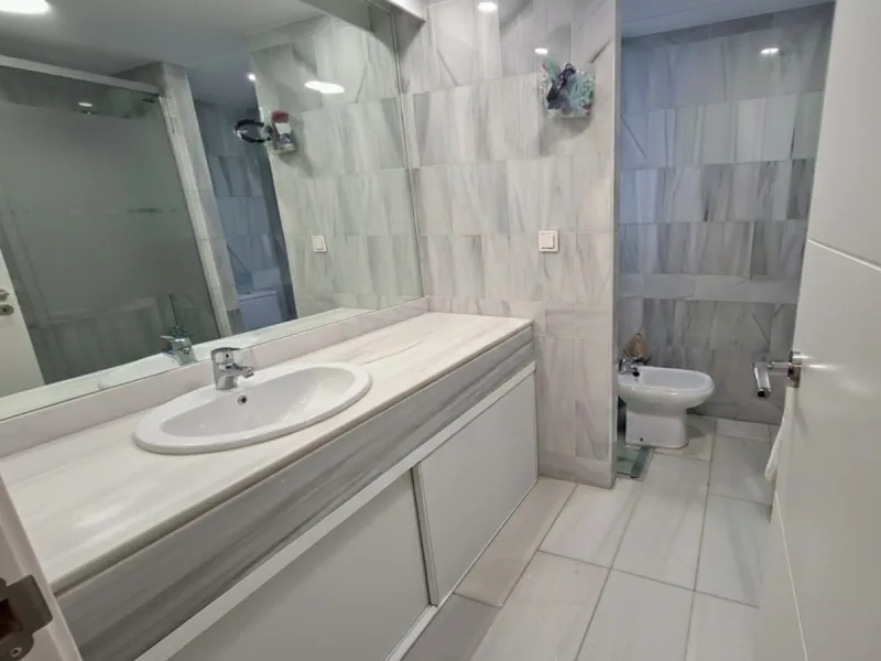 Apartment - Ground Floor Apartment в продаже в Marbella, Málaga. В доме 1 спален и 1 ванных комнат. Площадь дома 91 м²