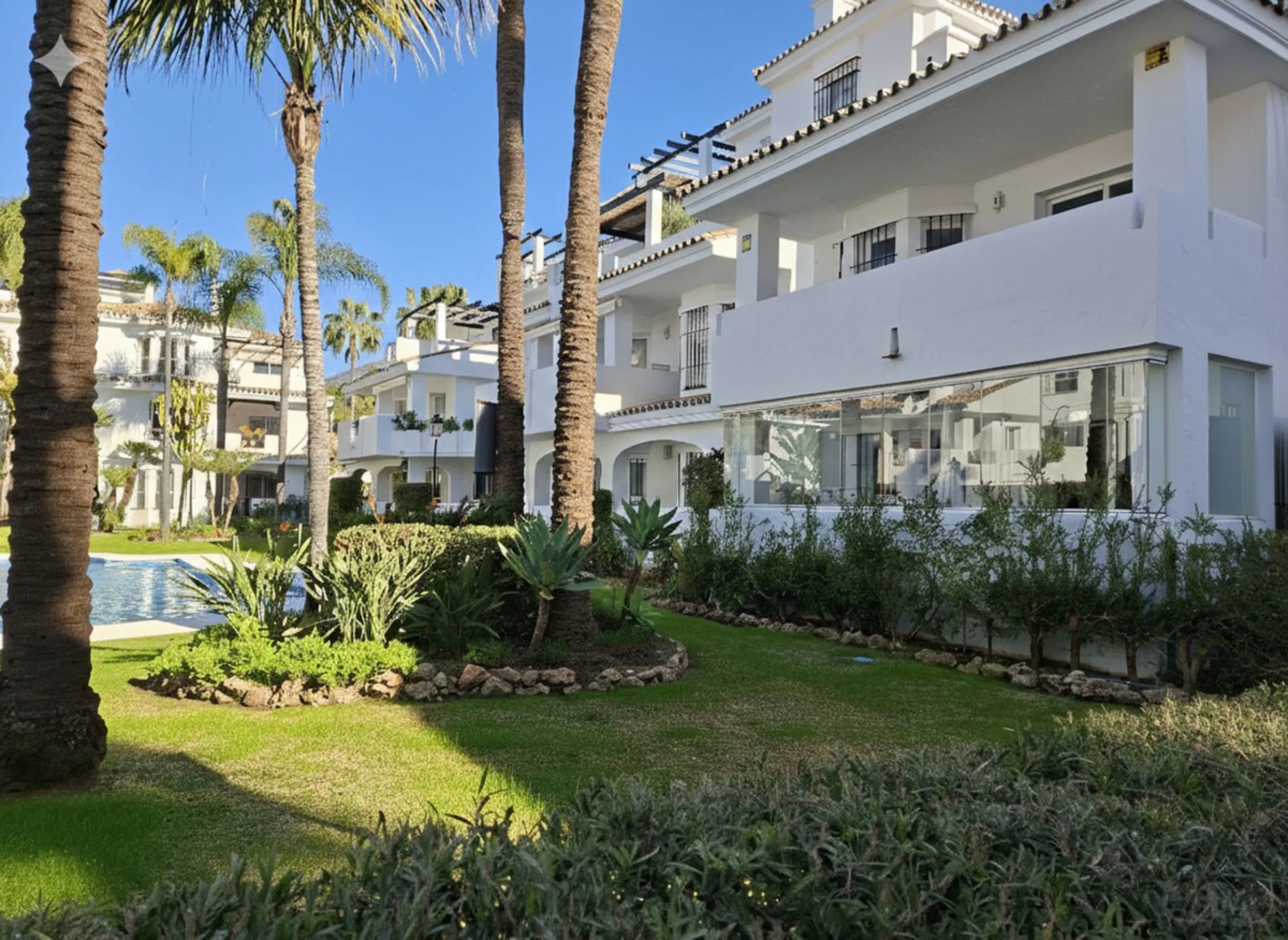Apartment - Ground Floor Apartment в продаже в Marbella, Málaga. В доме 1 спален и 1 ванных комнат. Площадь дома 91 м²