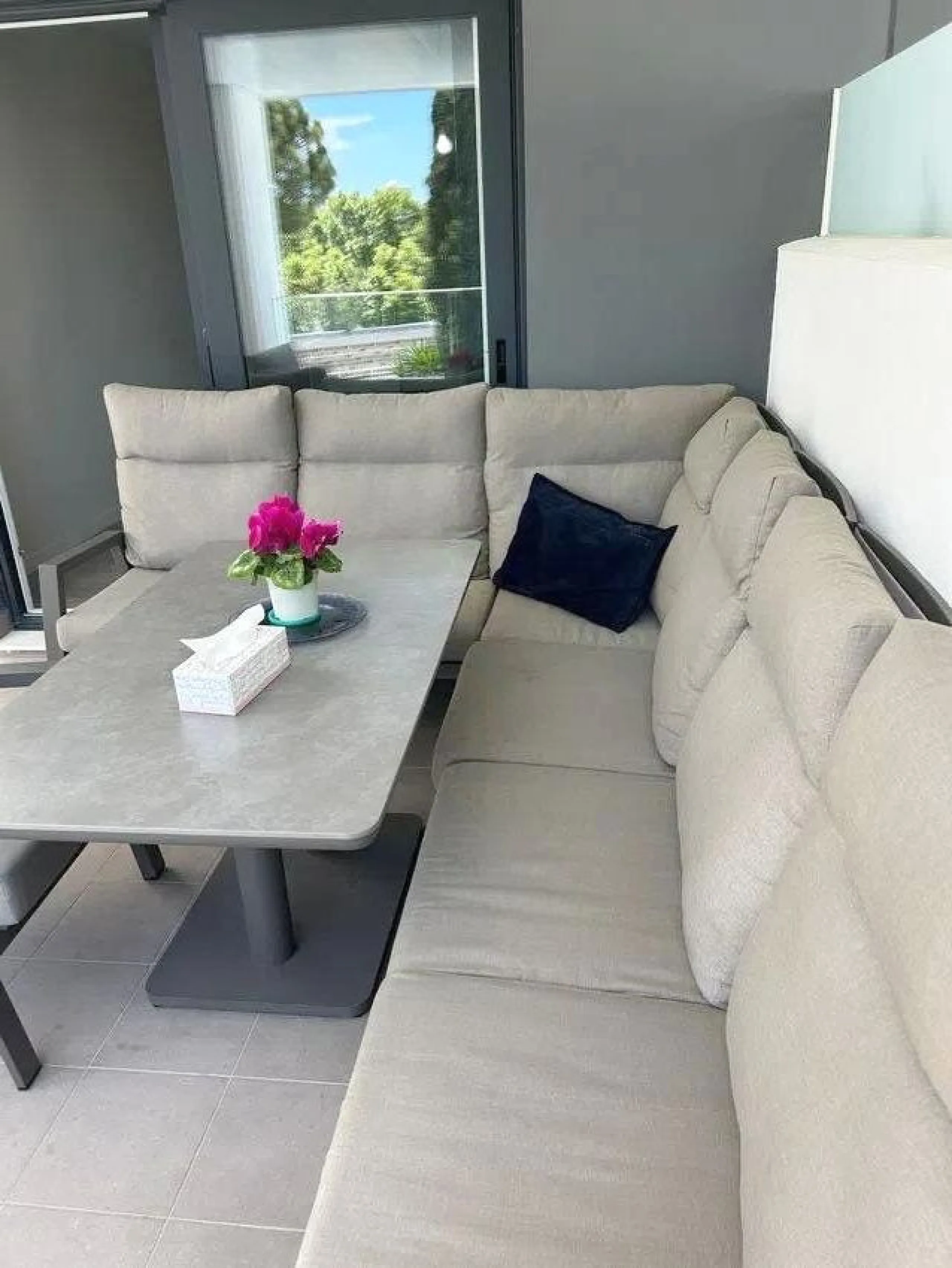 Your new home by the sea or a perfect investment in the heart of the city!