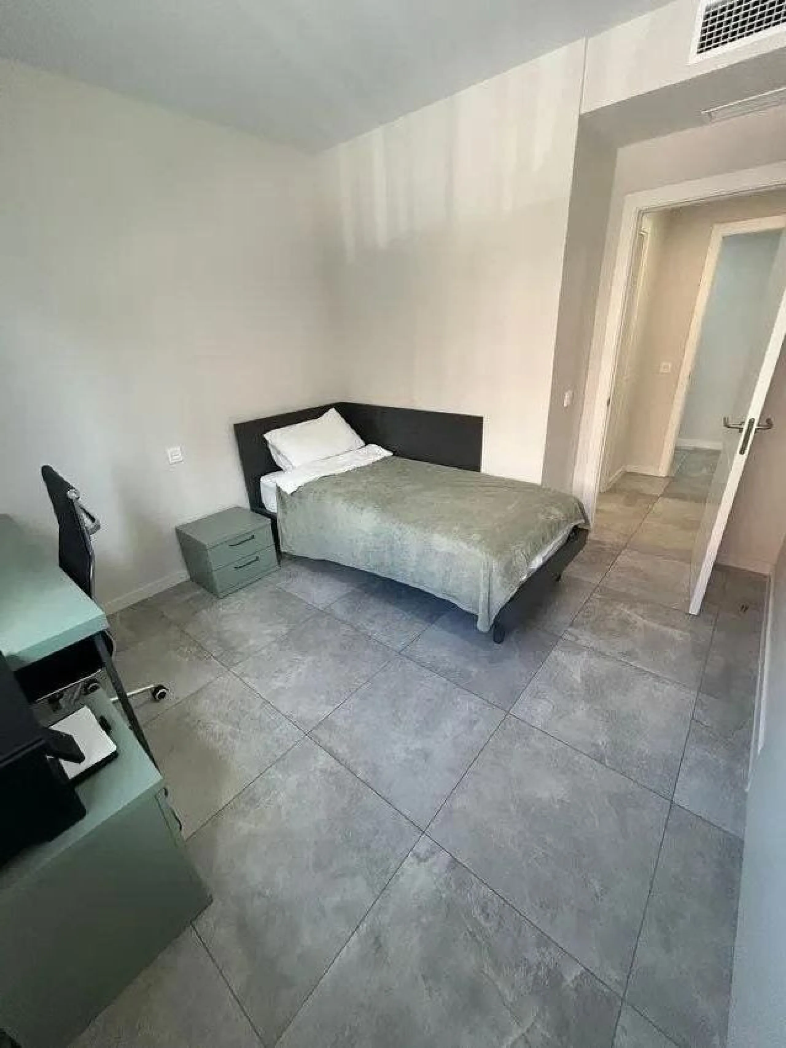 Your new home by the sea or a perfect investment in the heart of the city!