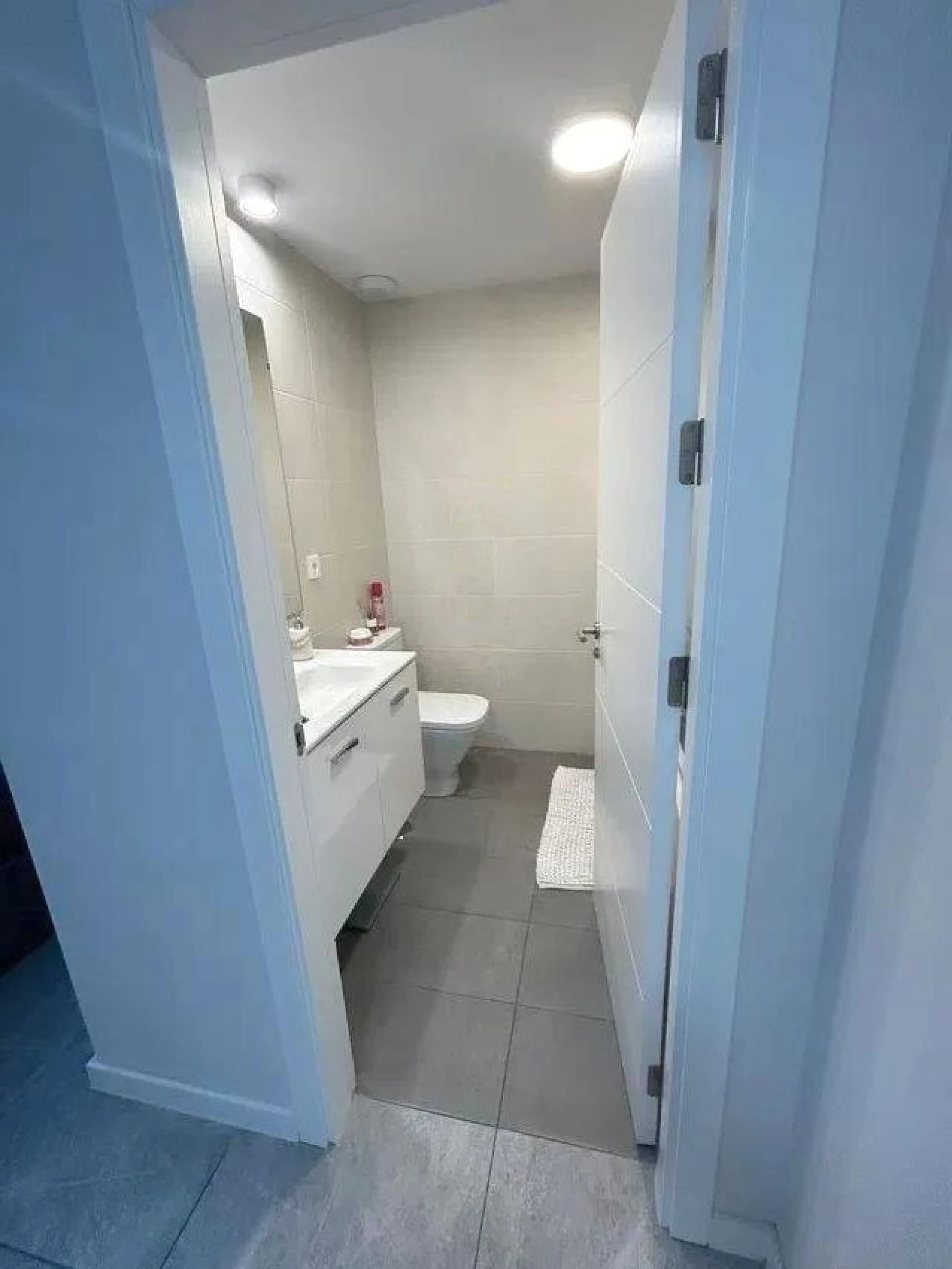 Your new home by the sea or a perfect investment in the heart of the city!