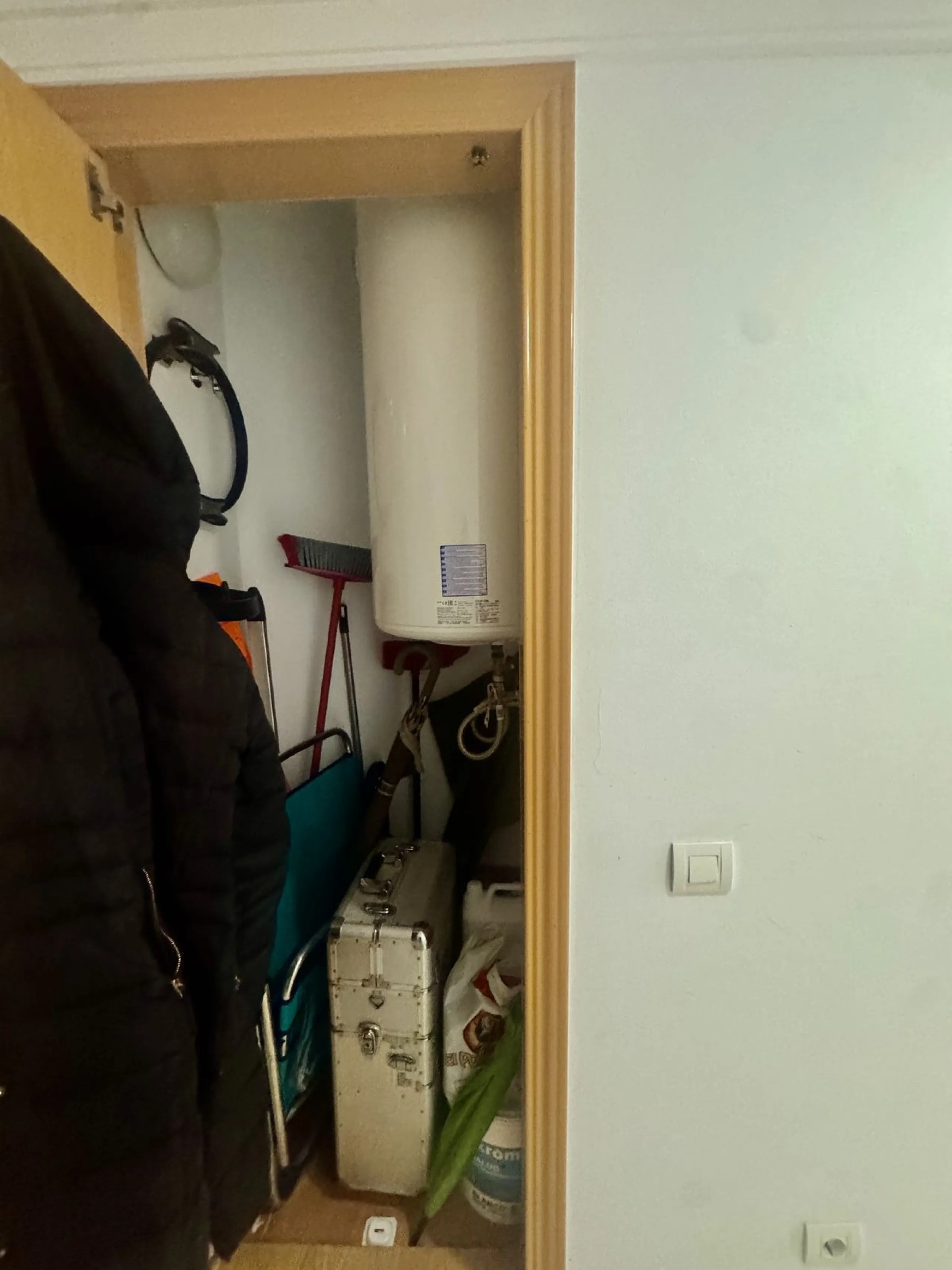 Apartment - Middle Floor Apartment в продаже в Fuengirola, Málaga. В доме 2 спален и 2 ванных комнат. Площадь дома 75 м²