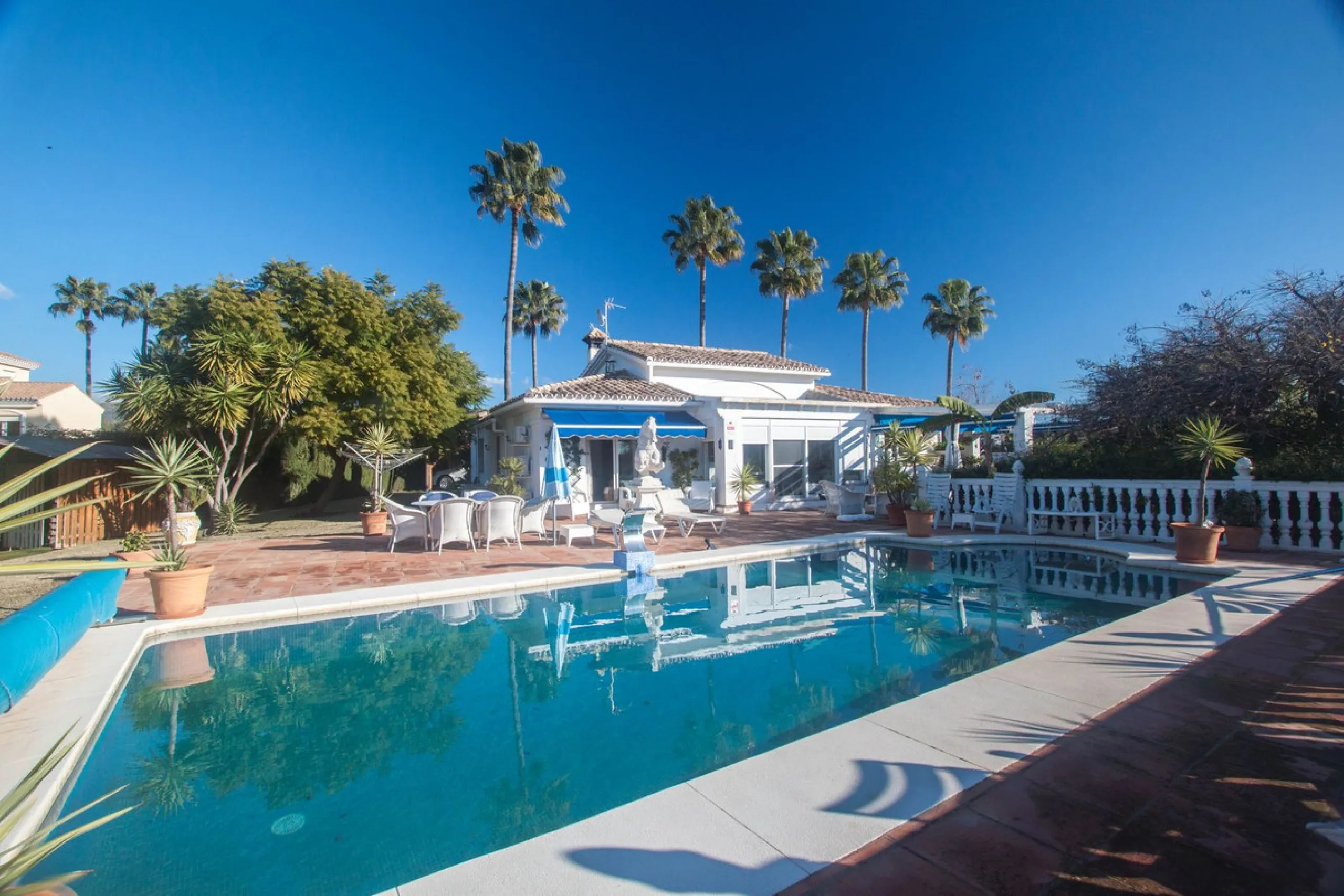 Charming Country Property with Mountain Views in Estepona – La Alberdina Area