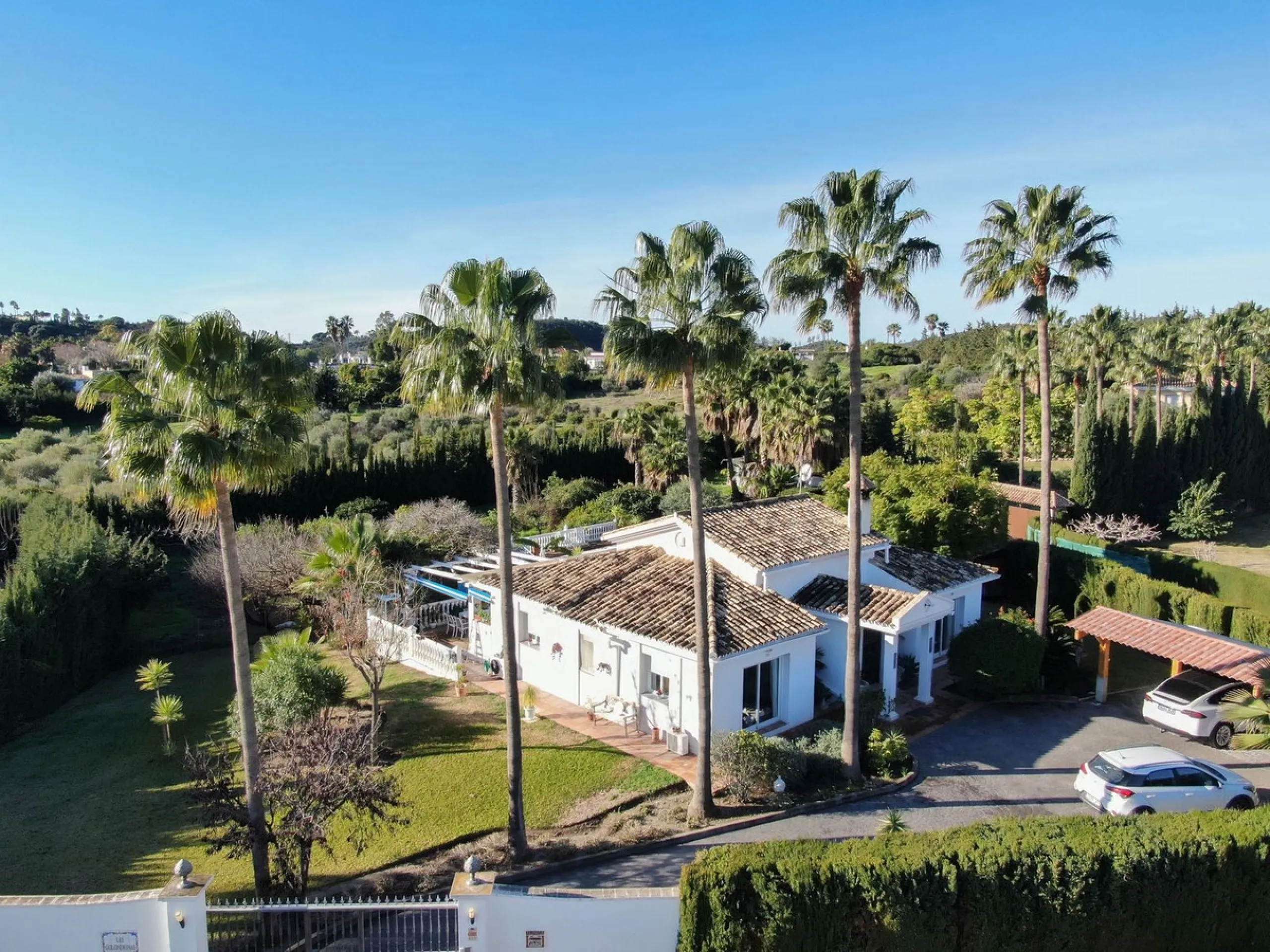 Charming Country Property with Mountain Views in Estepona – La Alberdina Area