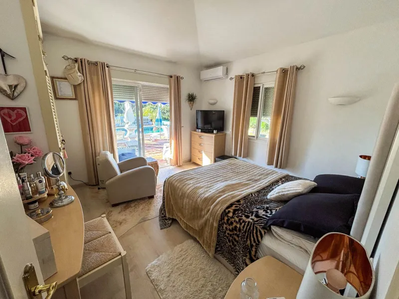 Charming Country Property with Mountain Views in Estepona – La Alberdina Area
