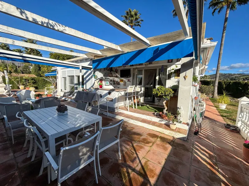 Charming Country Property with Mountain Views in Estepona – La Alberdina Area