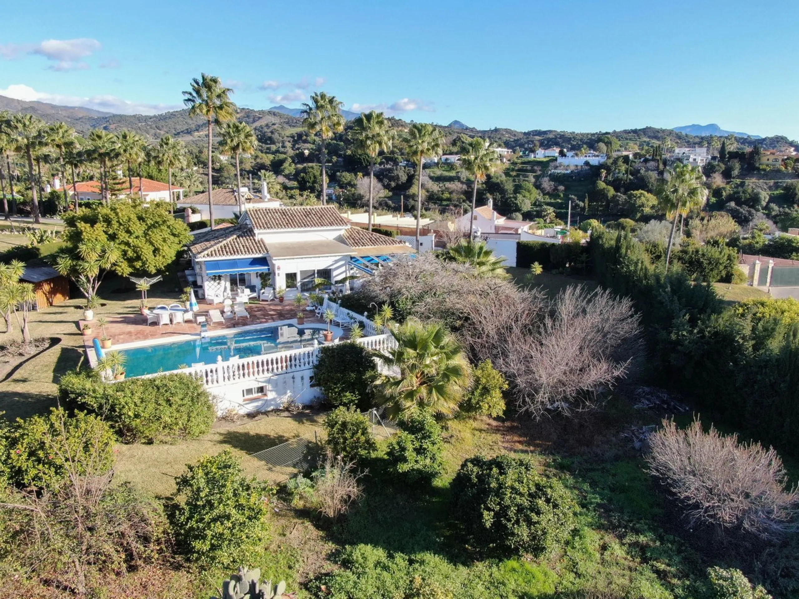Charming Country Property with Mountain Views in Estepona – La Alberdina Area
