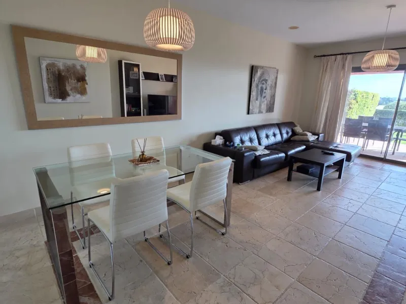 Ground Floor Apartment, Estepona, Costa del Sol.