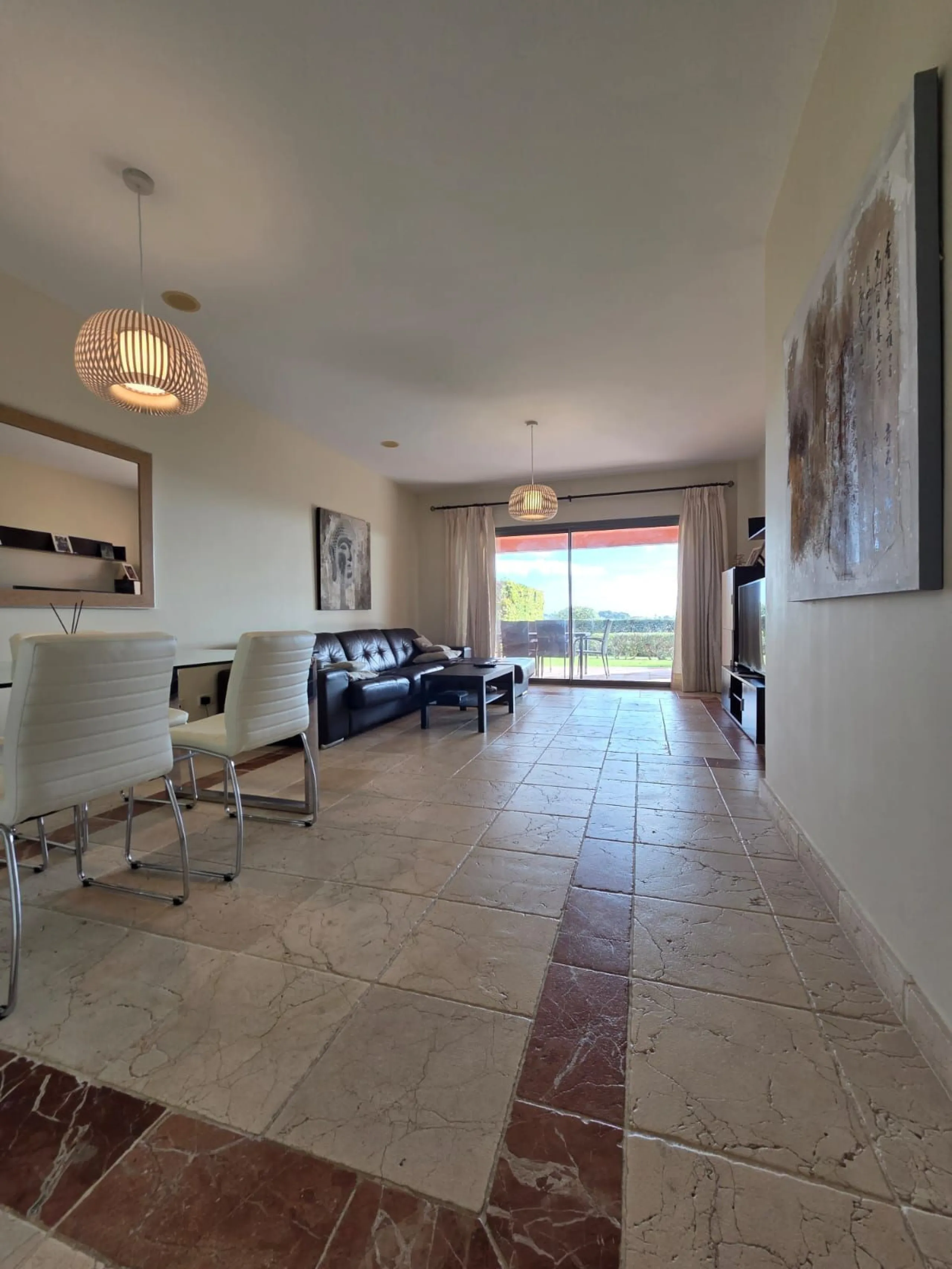 Ground Floor Apartment, Estepona, Costa del Sol.