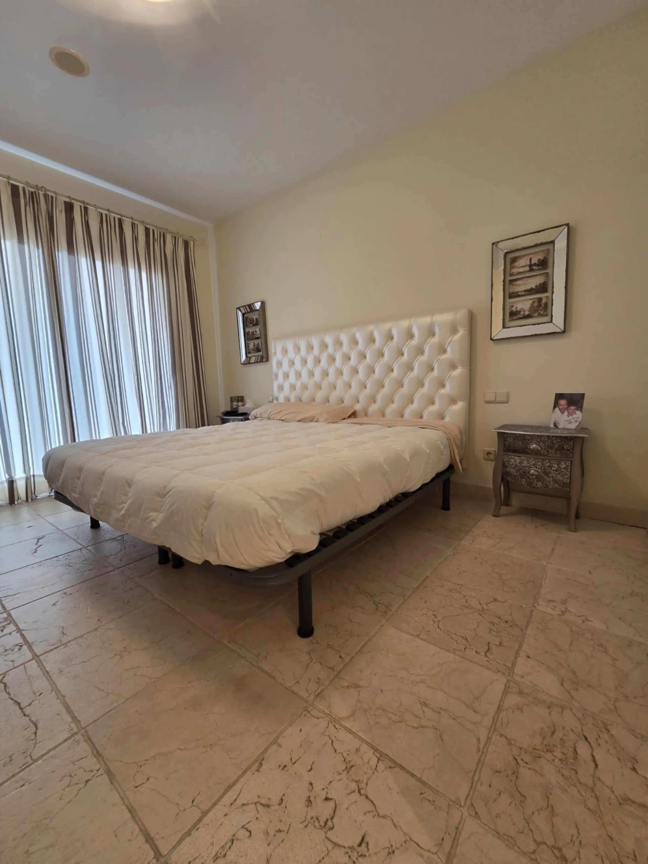 Ground Floor Apartment, Estepona, Costa del Sol.