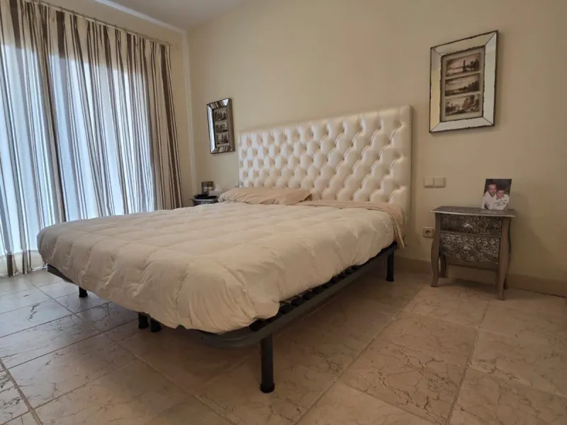 Ground Floor Apartment, Estepona, Costa del Sol.