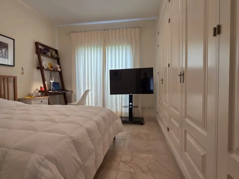 Ground Floor Apartment, Estepona, Costa del Sol.