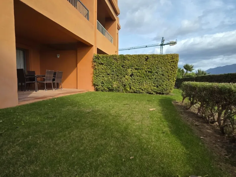 Ground Floor Apartment, Estepona, Costa del Sol.