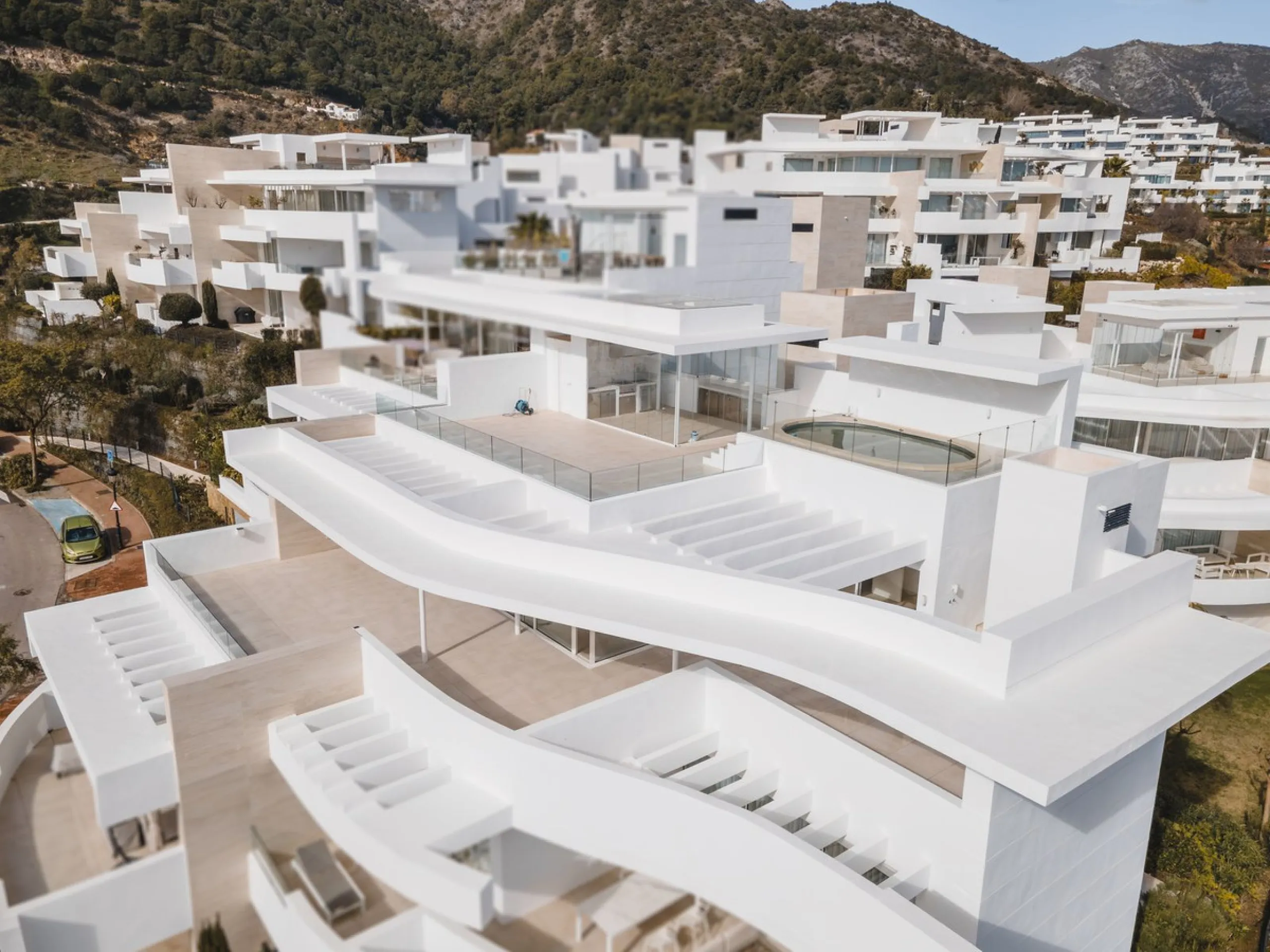 Apartment - Penthouse Duplex в продаже в Ojén, Málaga. В доме 3 спален и 3 ванных комнат. Площадь дома 158 м²