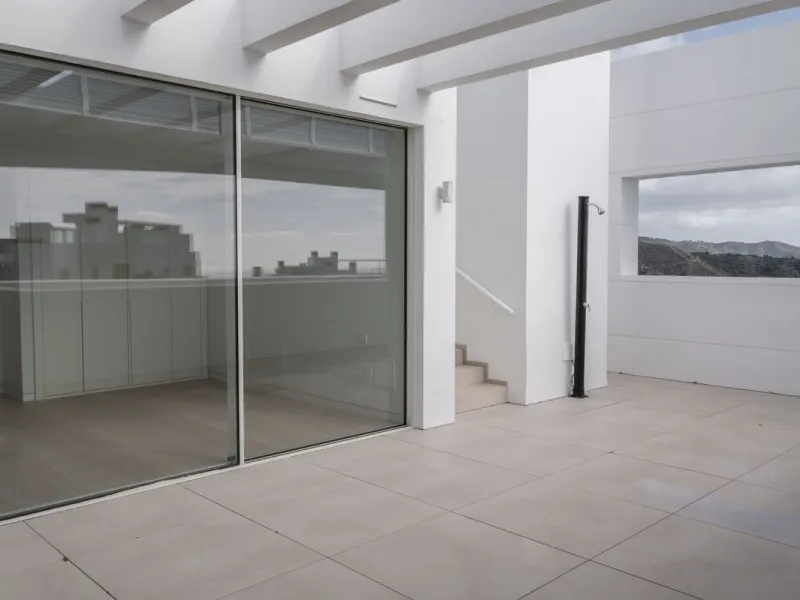 Apartment - Penthouse Duplex в продаже в Ojén, Málaga. В доме 3 спален и 3 ванных комнат. Площадь дома 158 м²