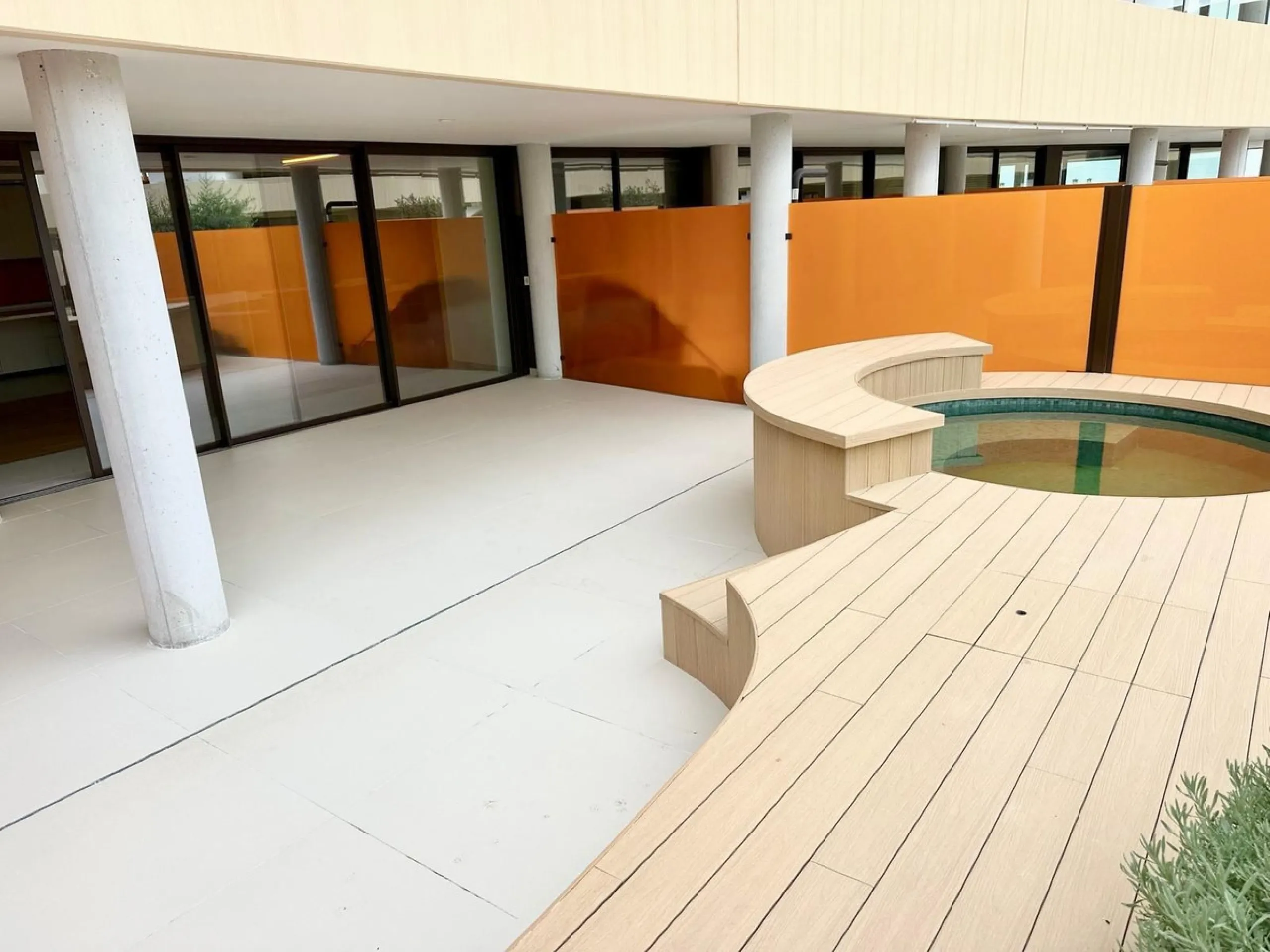 Welcome to a brand new property, delivered in 2025, that redefines luxury living. This outstanding property features a private Jacuzzi and a huge terrace that overlooks the magnificent swimming pools, offering an unparalleled experience inspired by Hilton