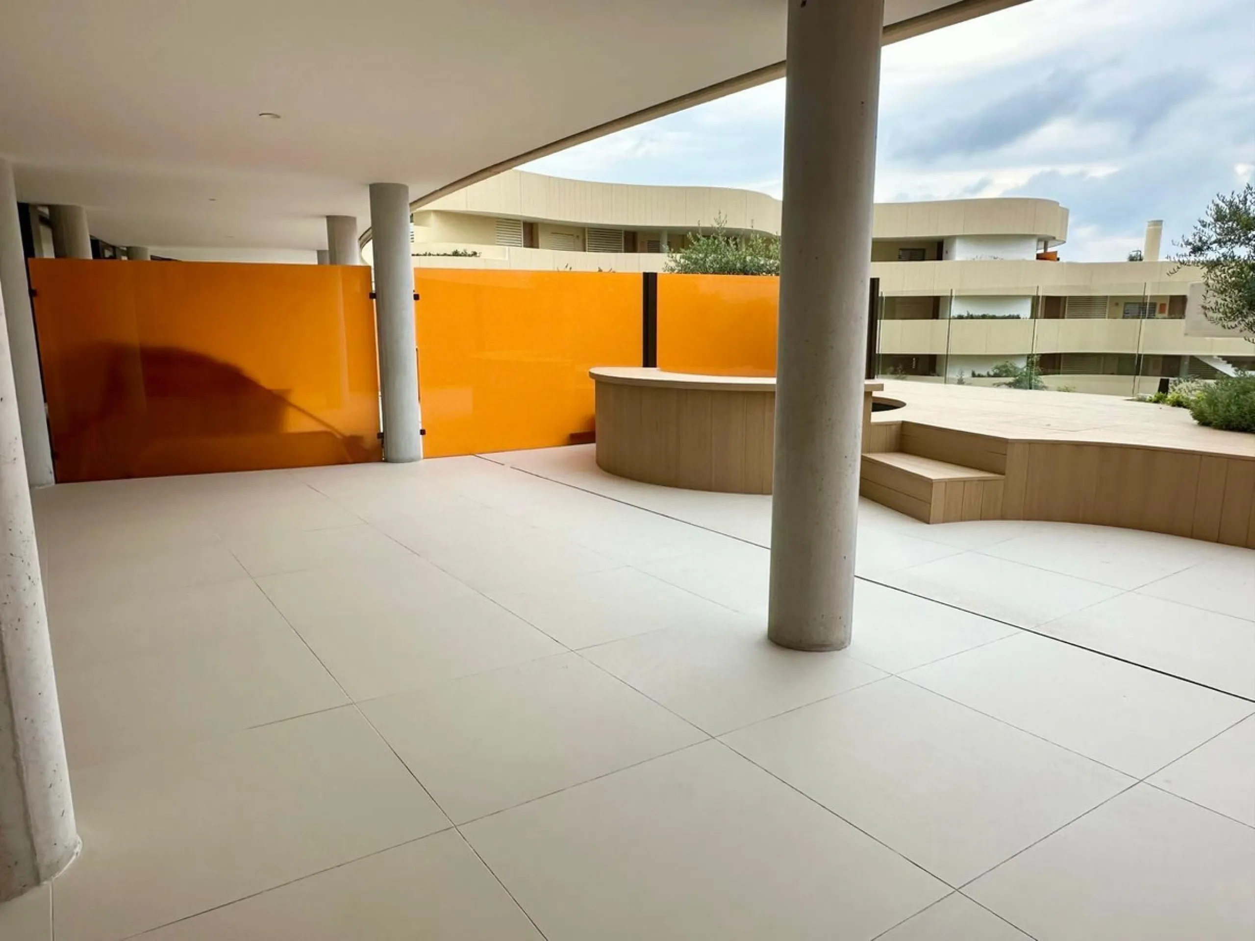 Welcome to a brand new property, delivered in 2025, that redefines luxury living. This outstanding property features a private Jacuzzi and a huge terrace that overlooks the magnificent swimming pools, offering an unparalleled experience inspired by Hilton