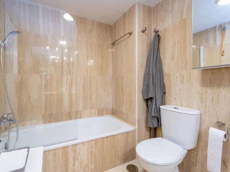Apartment - Ground Floor Apartment в продаже в Marbella, Málaga. В доме 2 спален и 2 ванных комнат. Площадь дома 108 м²