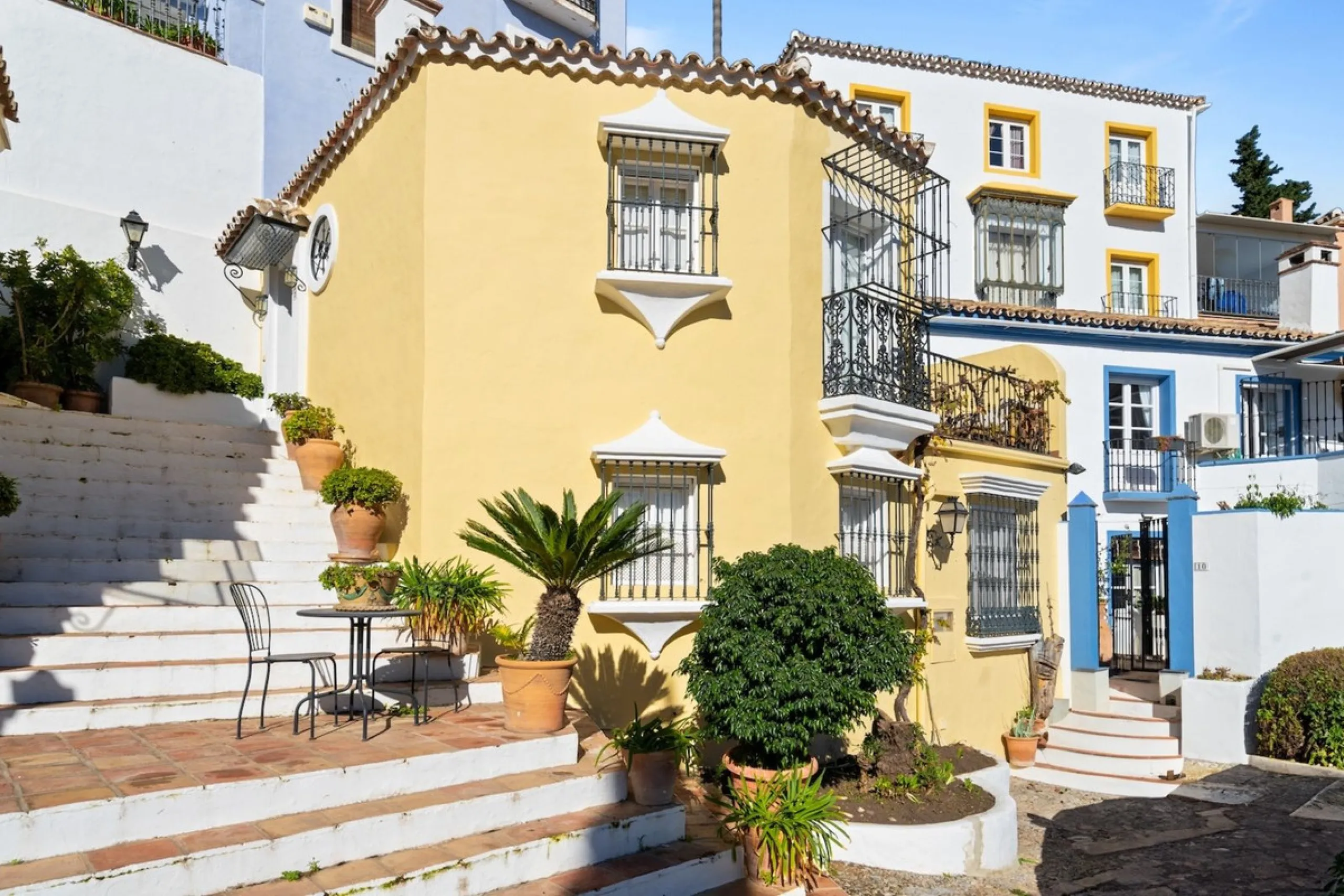 Unique Townhouse in La Heredia, Benahavís