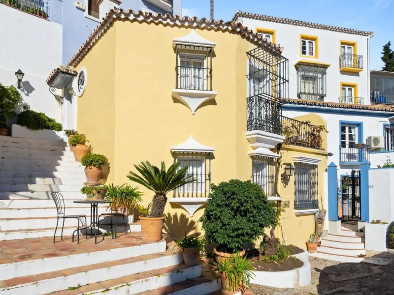 Unique Townhouse in La Heredia, Benahavís