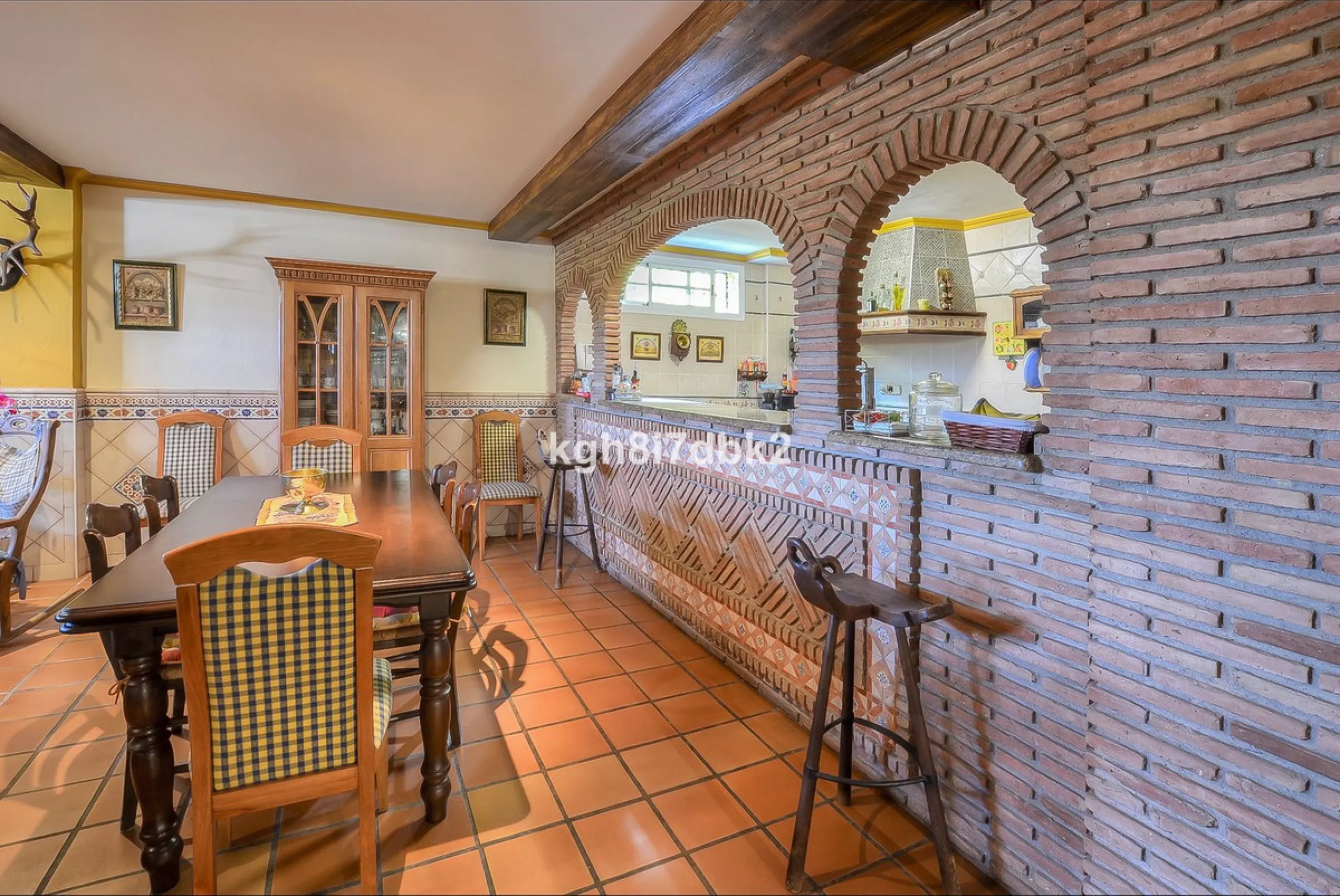 House - Detached Villa в продаже в Benalmadena, Málaga. В доме 10 спален и 5 ванных комнат. Площадь дома 795 м². Площадь участка 960 м²