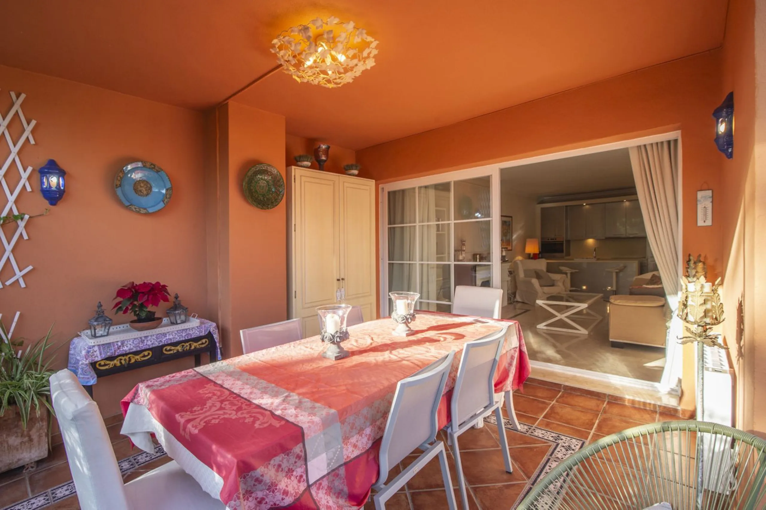 Charming 3-Bedroom, 3-Bathroom Apartment in the Heart of Nueva Andalucía — Location, Comfort & Style!