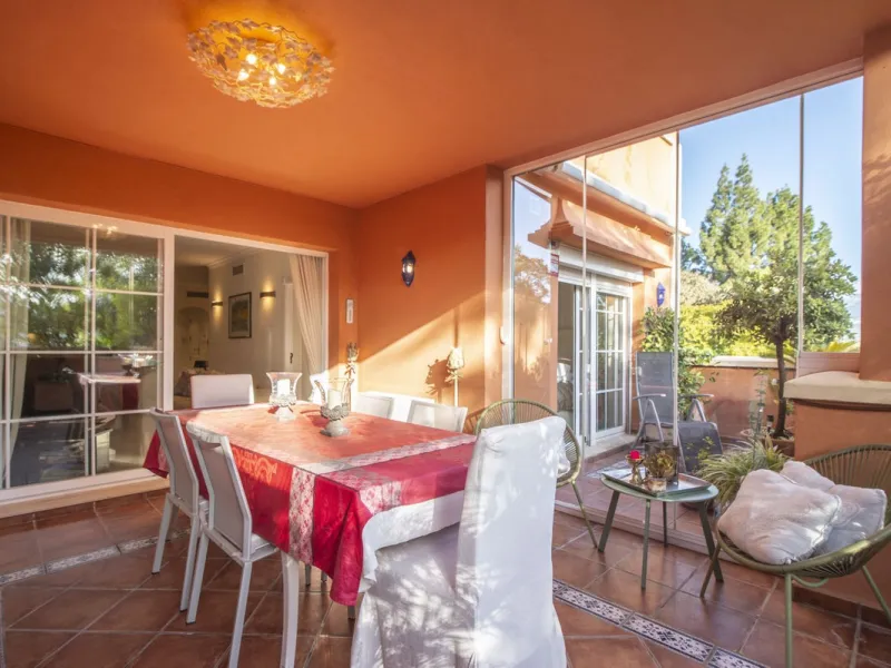 Charming 3-Bedroom, 3-Bathroom Apartment in the Heart of Nueva Andalucía — Location, Comfort & Style!
