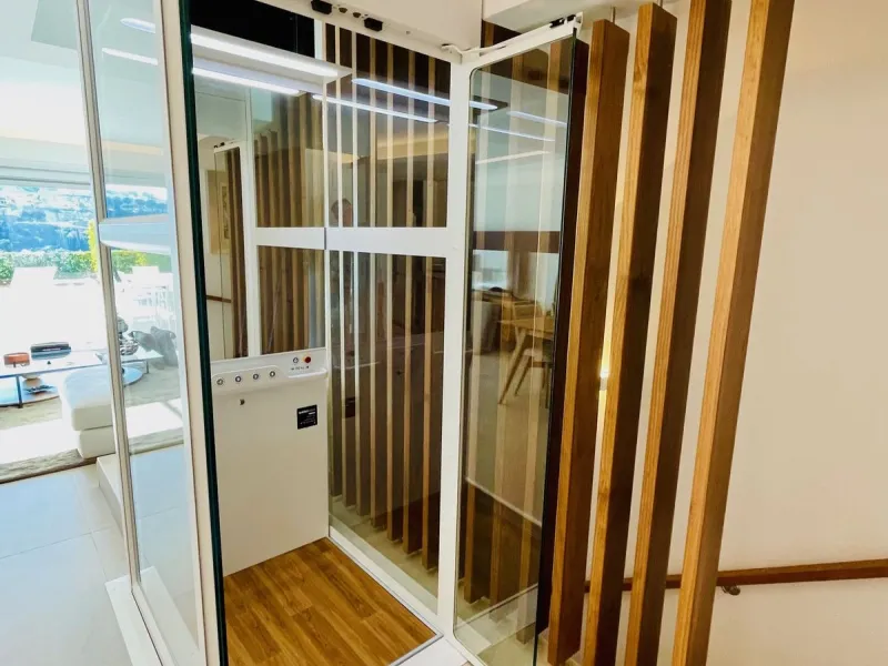 Rare opportunity: Luxurious townhouse with modern glass lift in La Cala Golf Resort.