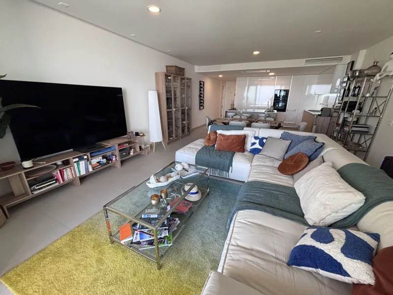 Apartment - Ground Floor Apartment в продаже в Mijas, Málaga. В доме 3 спален и 4 ванных комнат. Площадь дома 181 м²