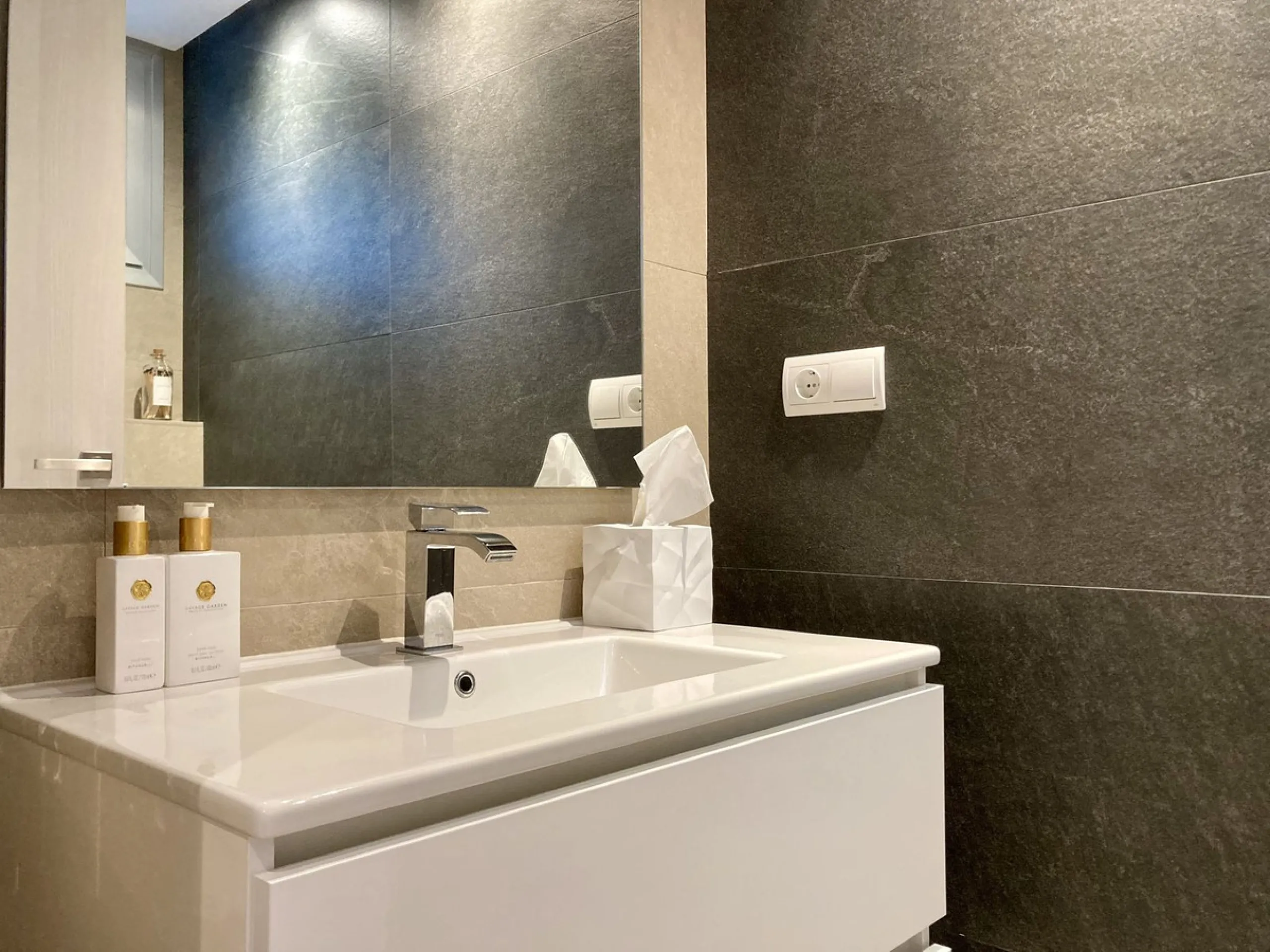 Rare opportunity: Luxurious townhouse with modern glass lift in La Cala Golf Resort.