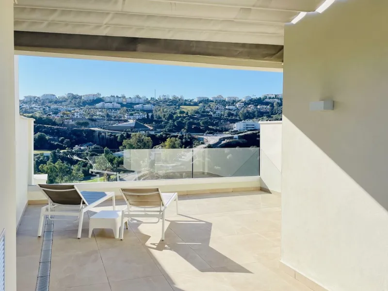 Rare opportunity: Luxurious townhouse with modern glass lift in La Cala Golf Resort.