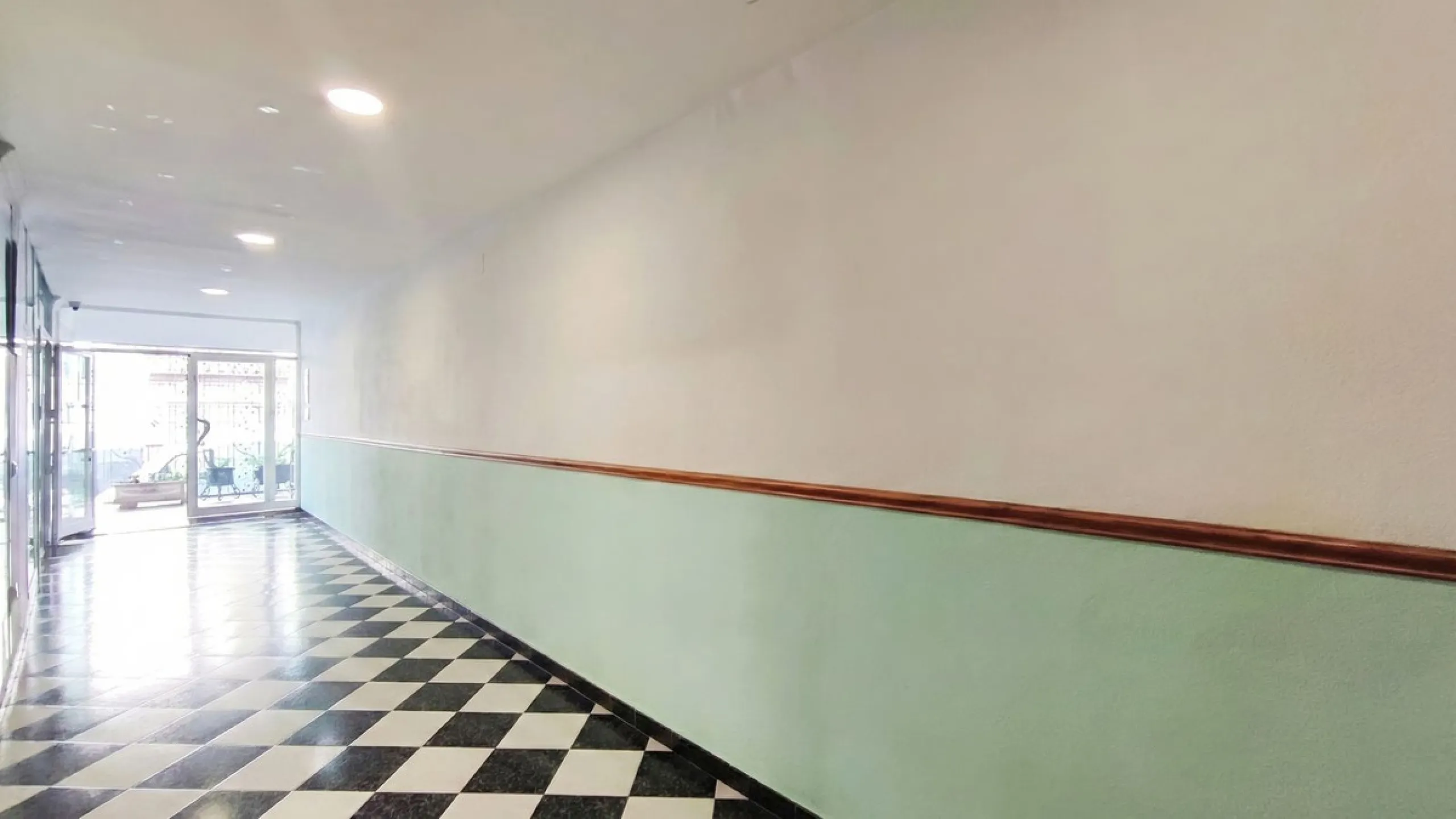 A fantastic business property located in an excellent commercial area of Alhaurín El Grande.